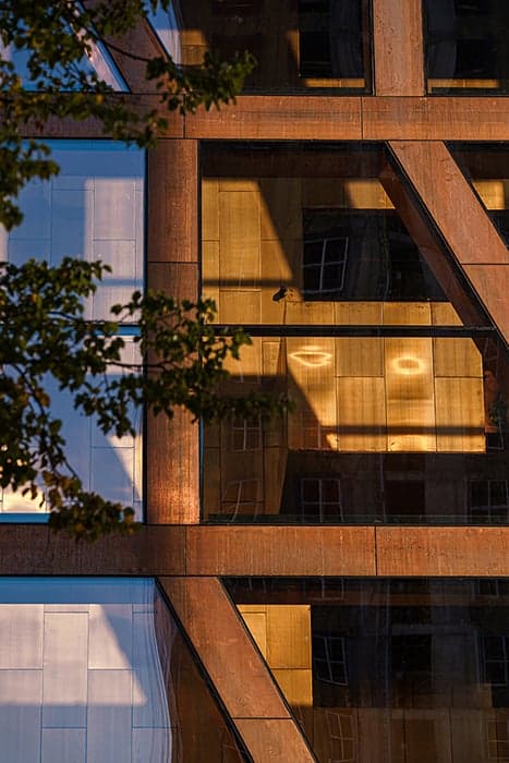 Архитектура как искусство: Медь, стекло и геометрия — Фото 2 Архитектура как искусство: Медь, стекло и геометрия — Фото 2