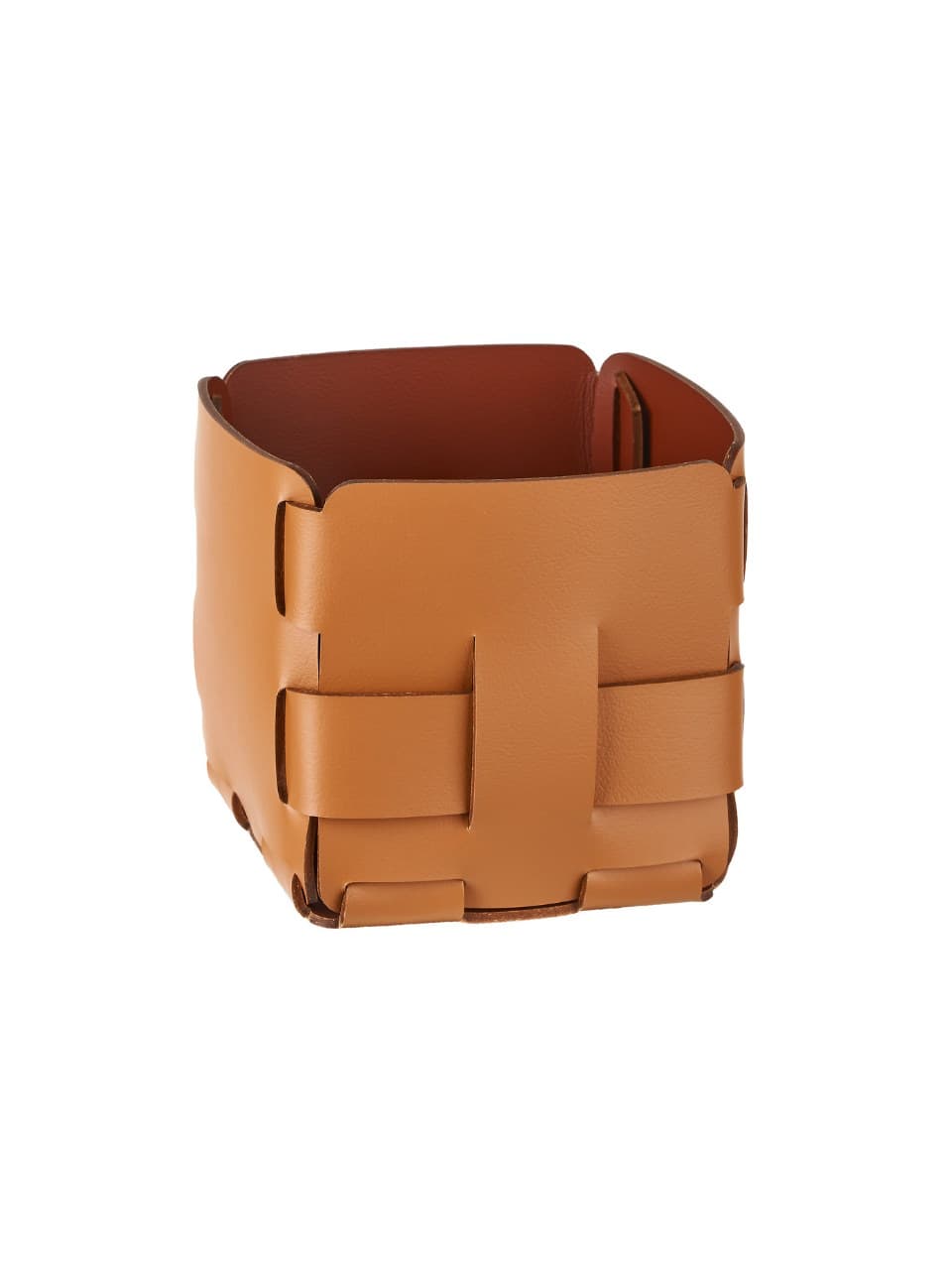 ADJ
BOTTEGA
Leather storage box — 16