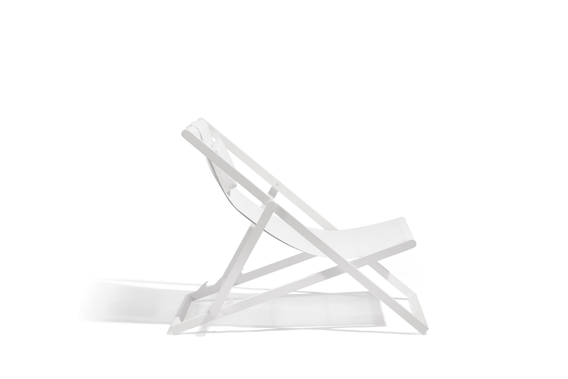 Akula Living
ALEXA
Deck chair — 12