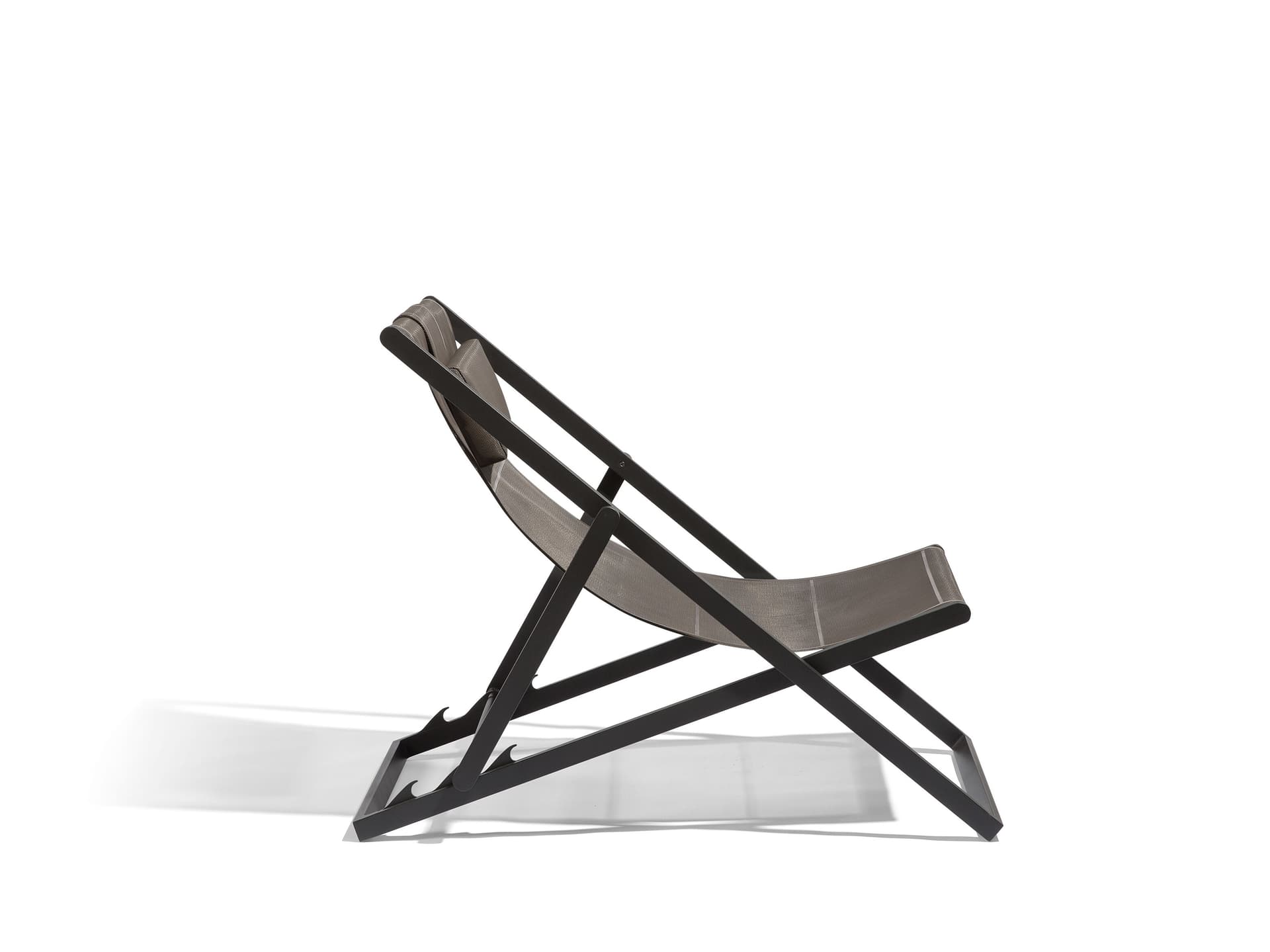 Akula Living
ALEXA
Deck chair — 4