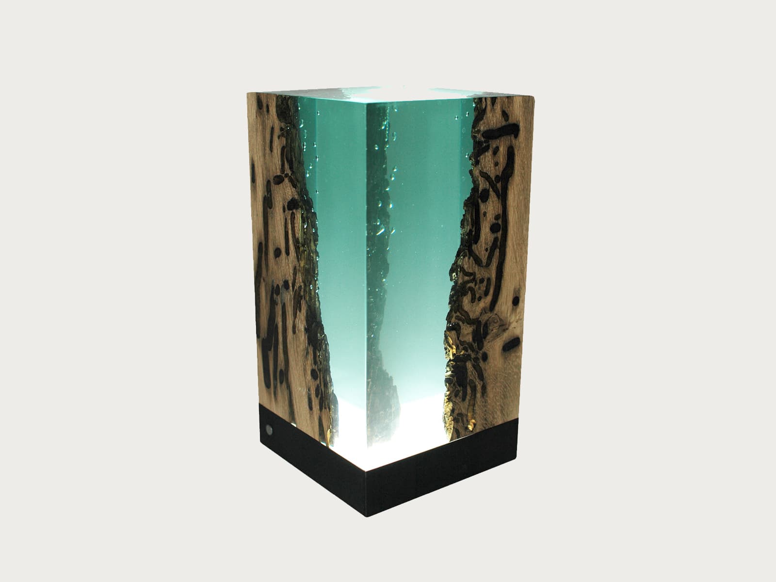 Alcarol
ABYSS
LED table lamp — 3