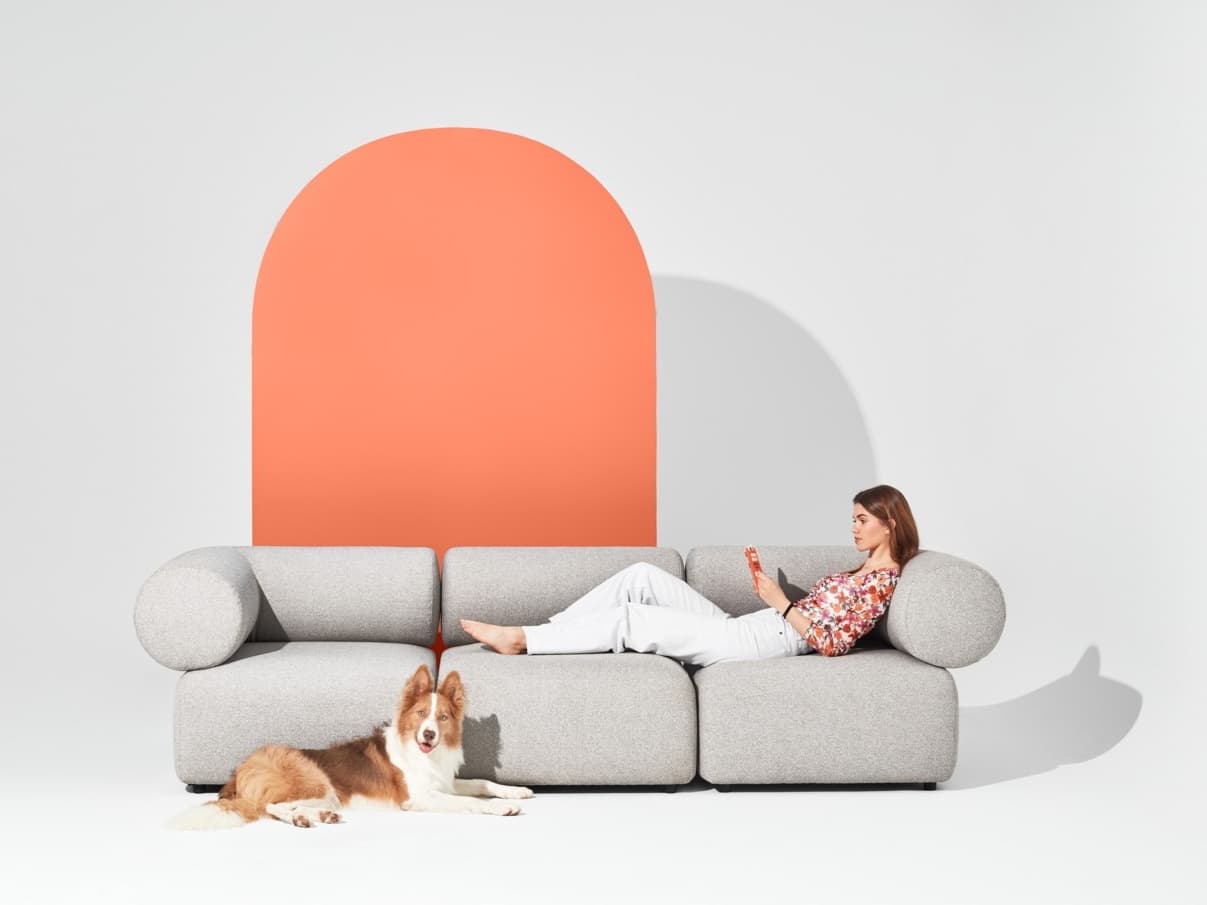 Annud
OFFO
Modular fabric sofa — 2