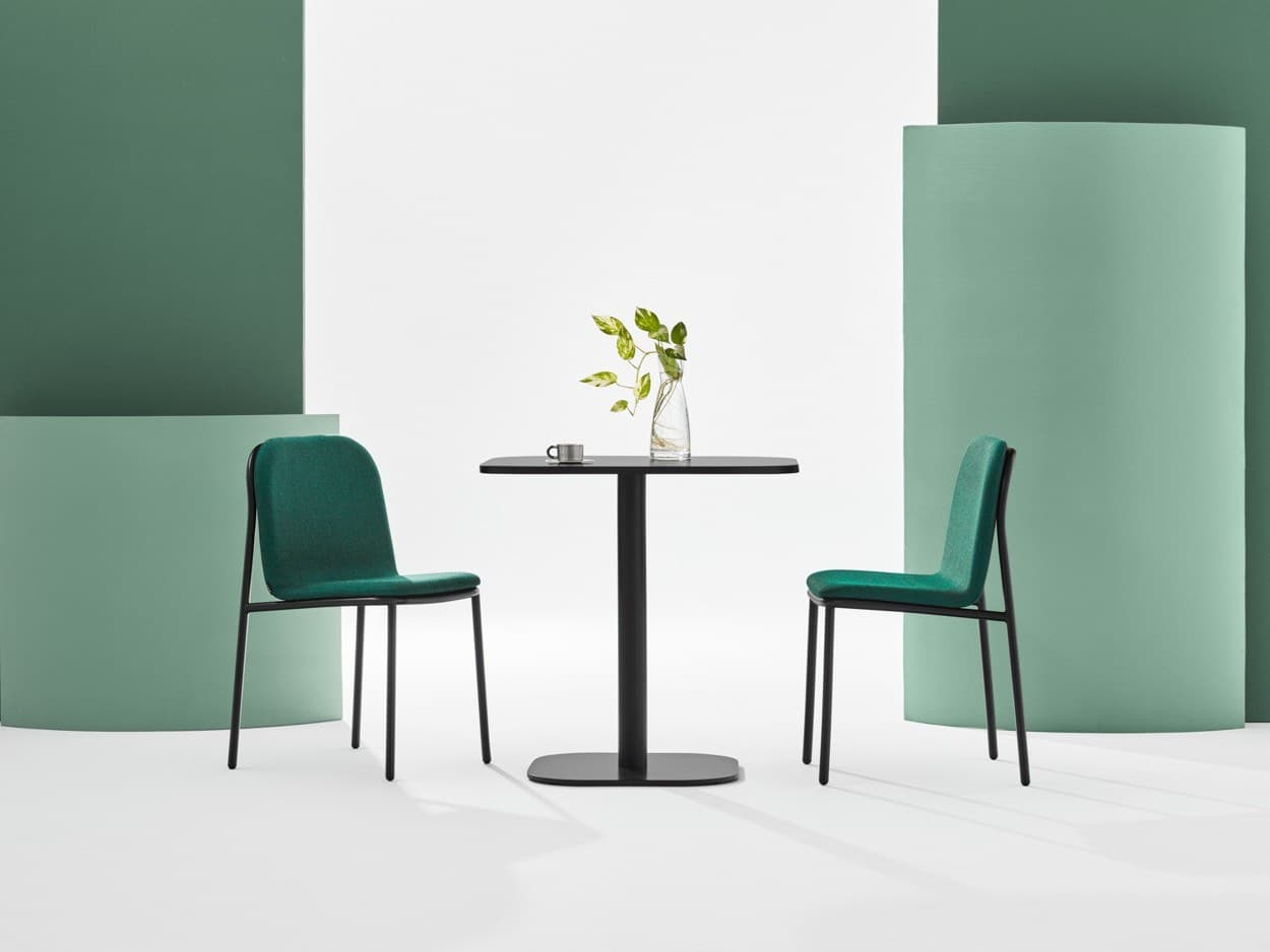Annud
SHELL
Fabric chair — 6