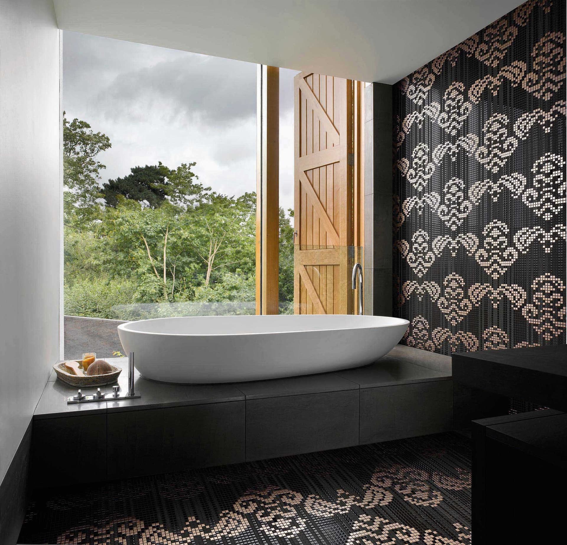Appiani
TESSUTI
Ceramic mosaic — 2