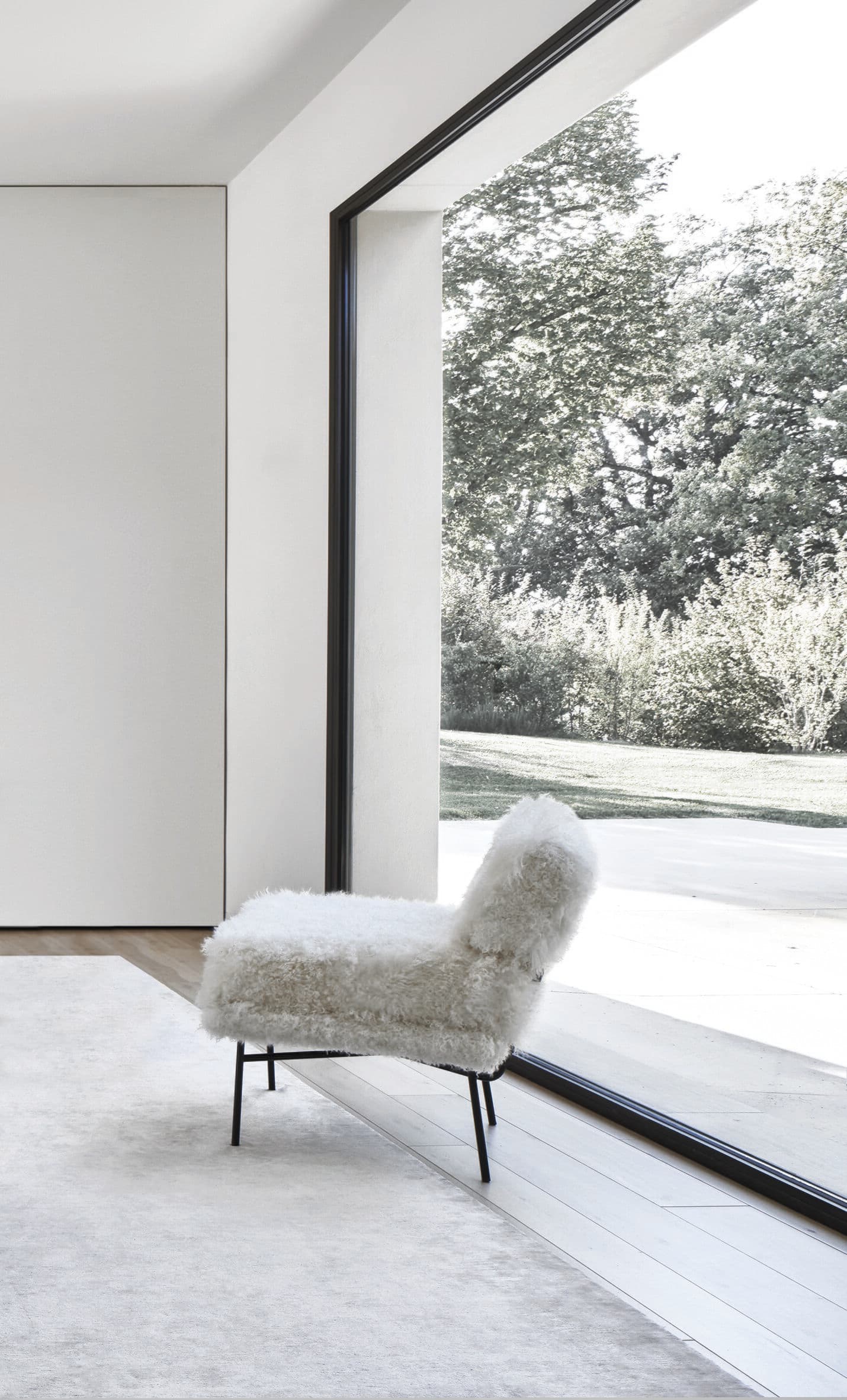 arflex
ELETTRA
Fur easy chair — 2