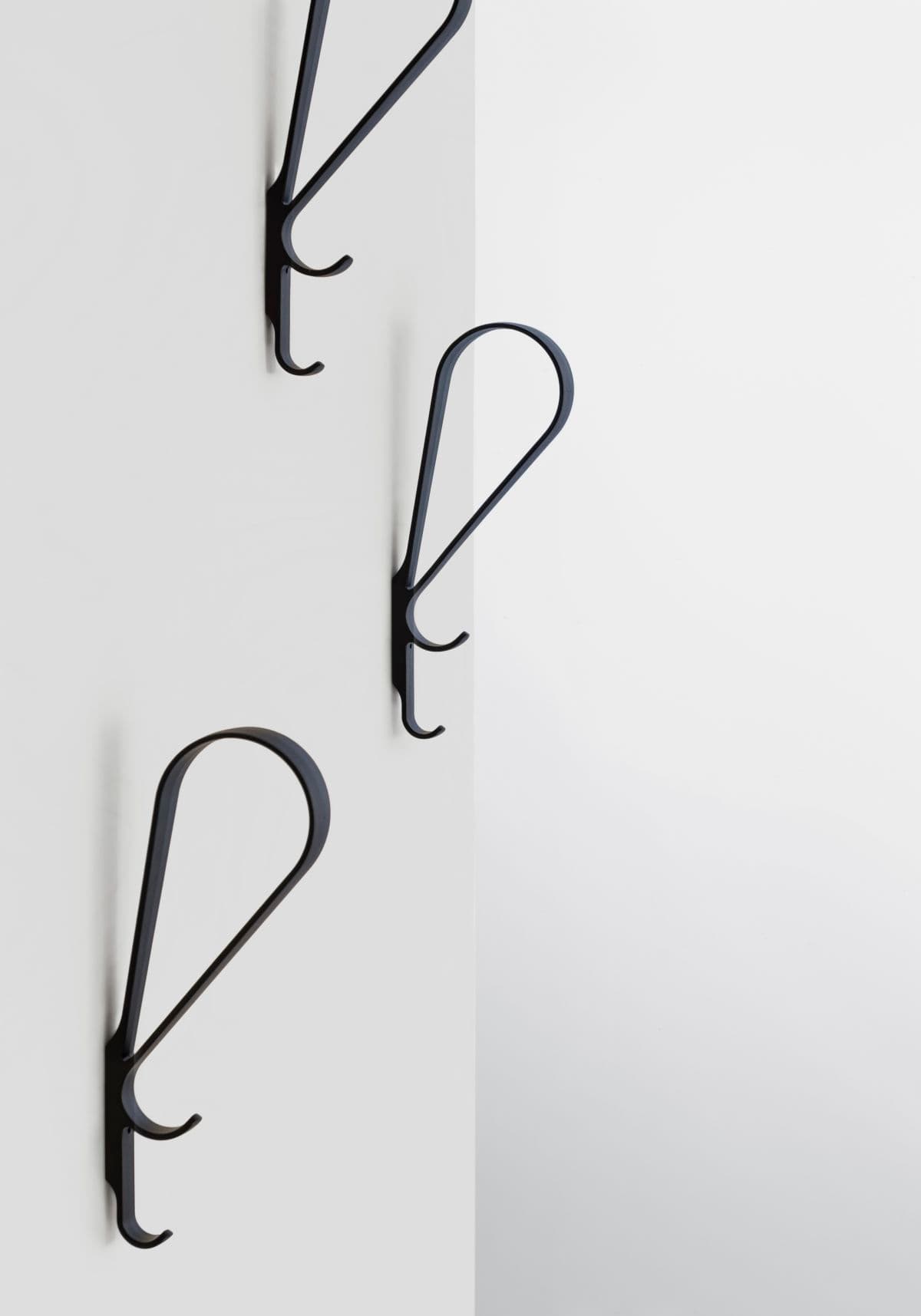 Artek
TUPLA
Zinc coat rack — 3