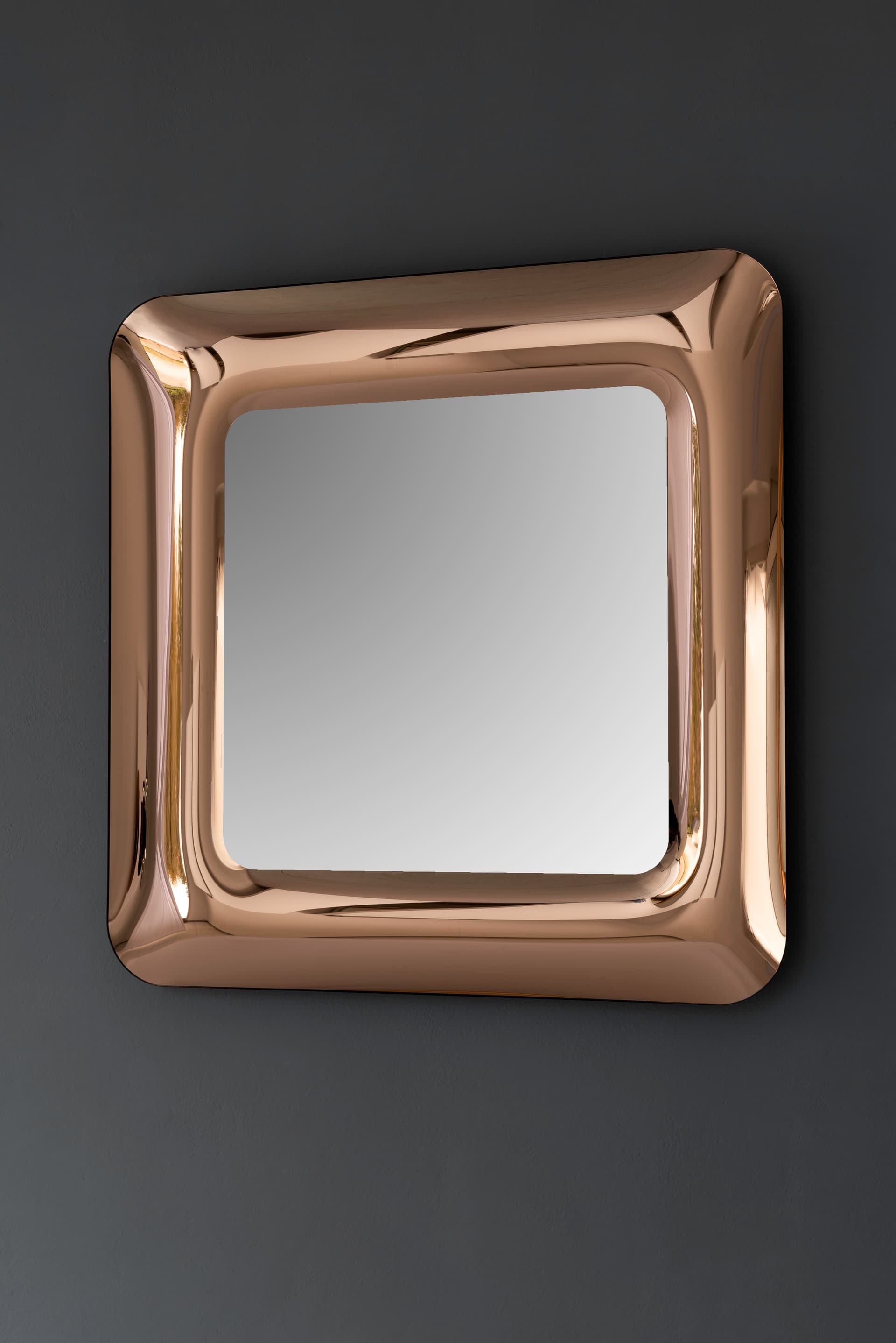 ARTELINEA
BOA
Glass mirror — 4