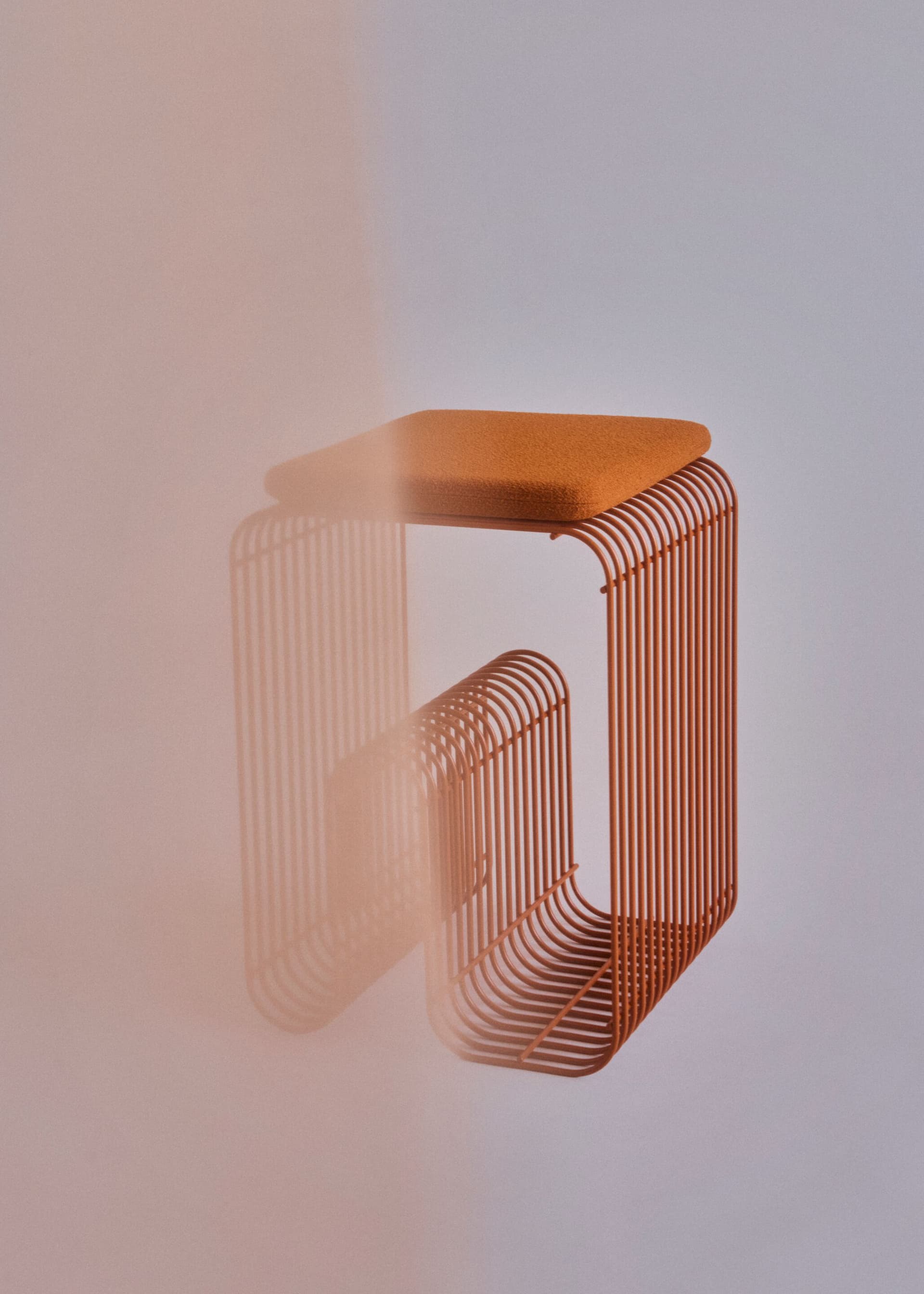 AYTM
CURVA
Steel stool — 12