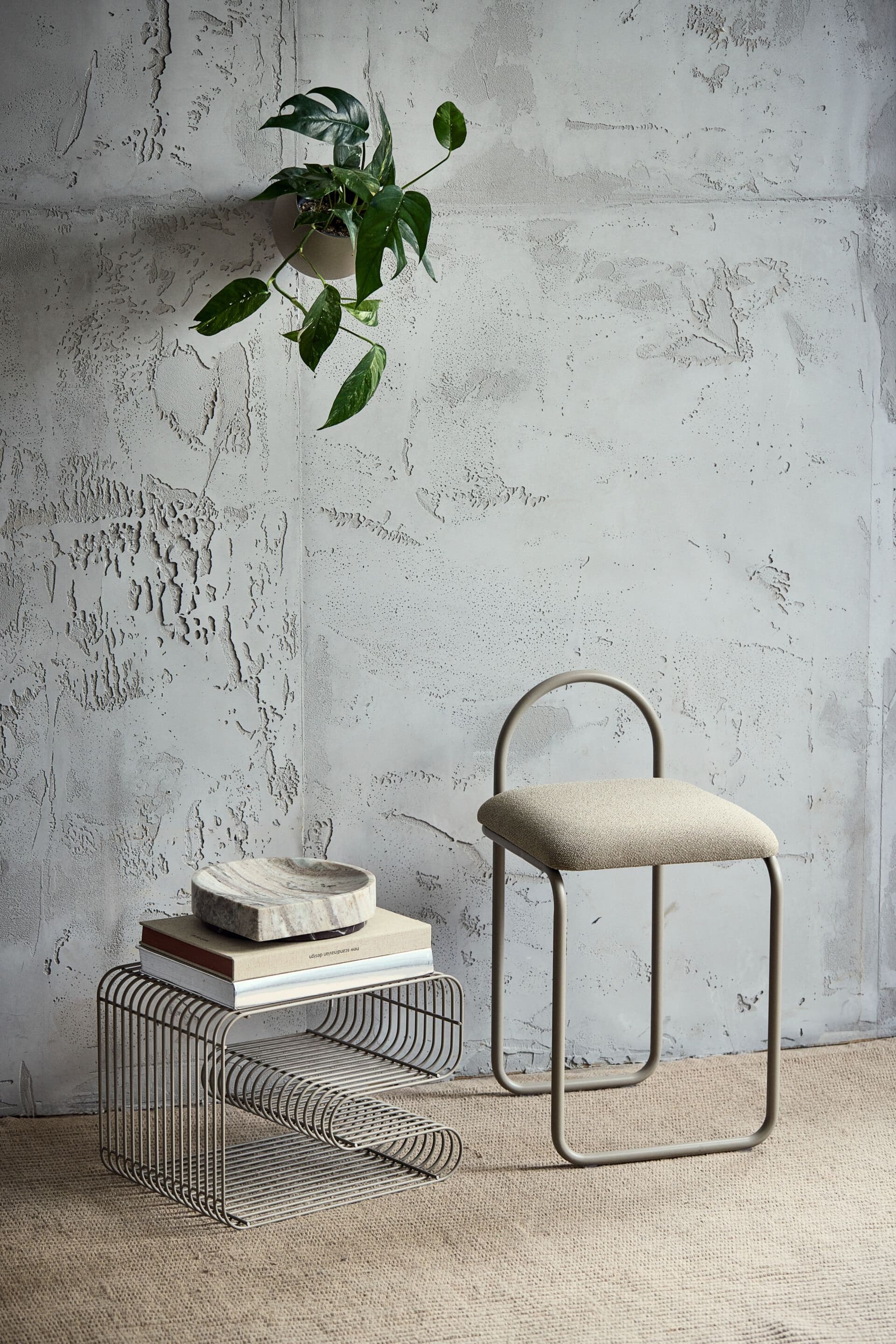 AYTM
STILLA
Marble centerpiece — 8