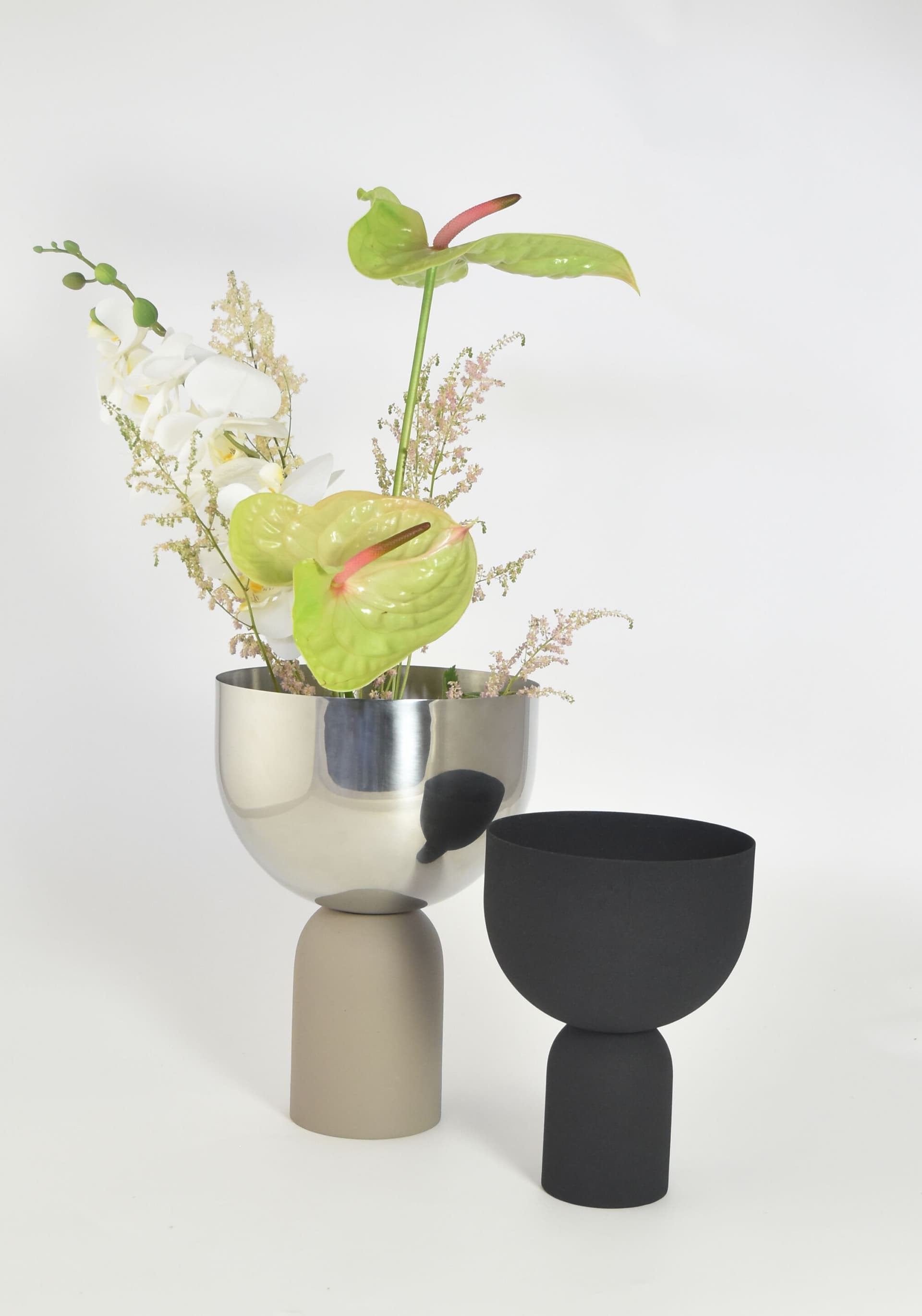 AYTM
TORUS
Steel vase — 14