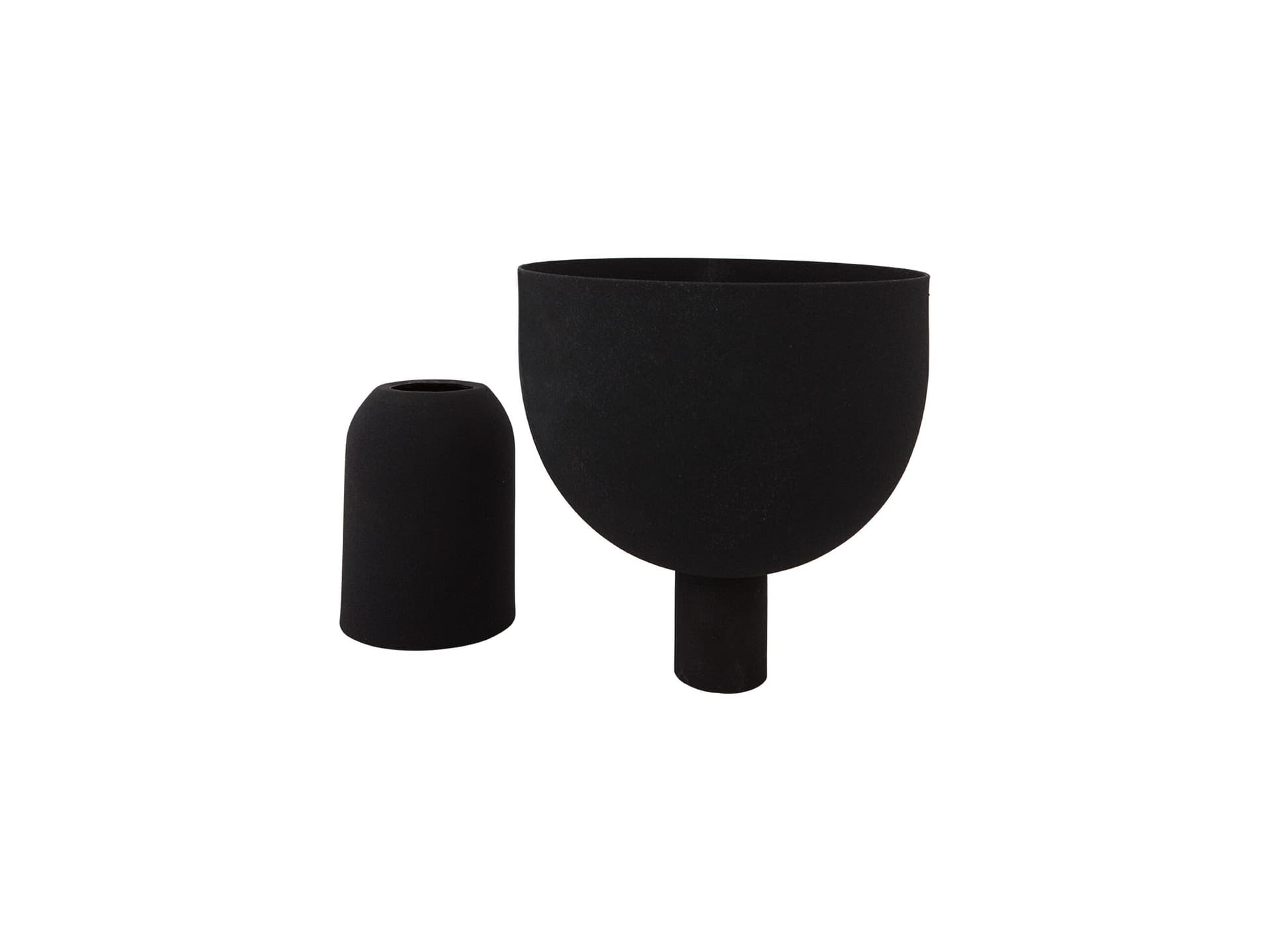 AYTM
TORUS
Steel vase — 15