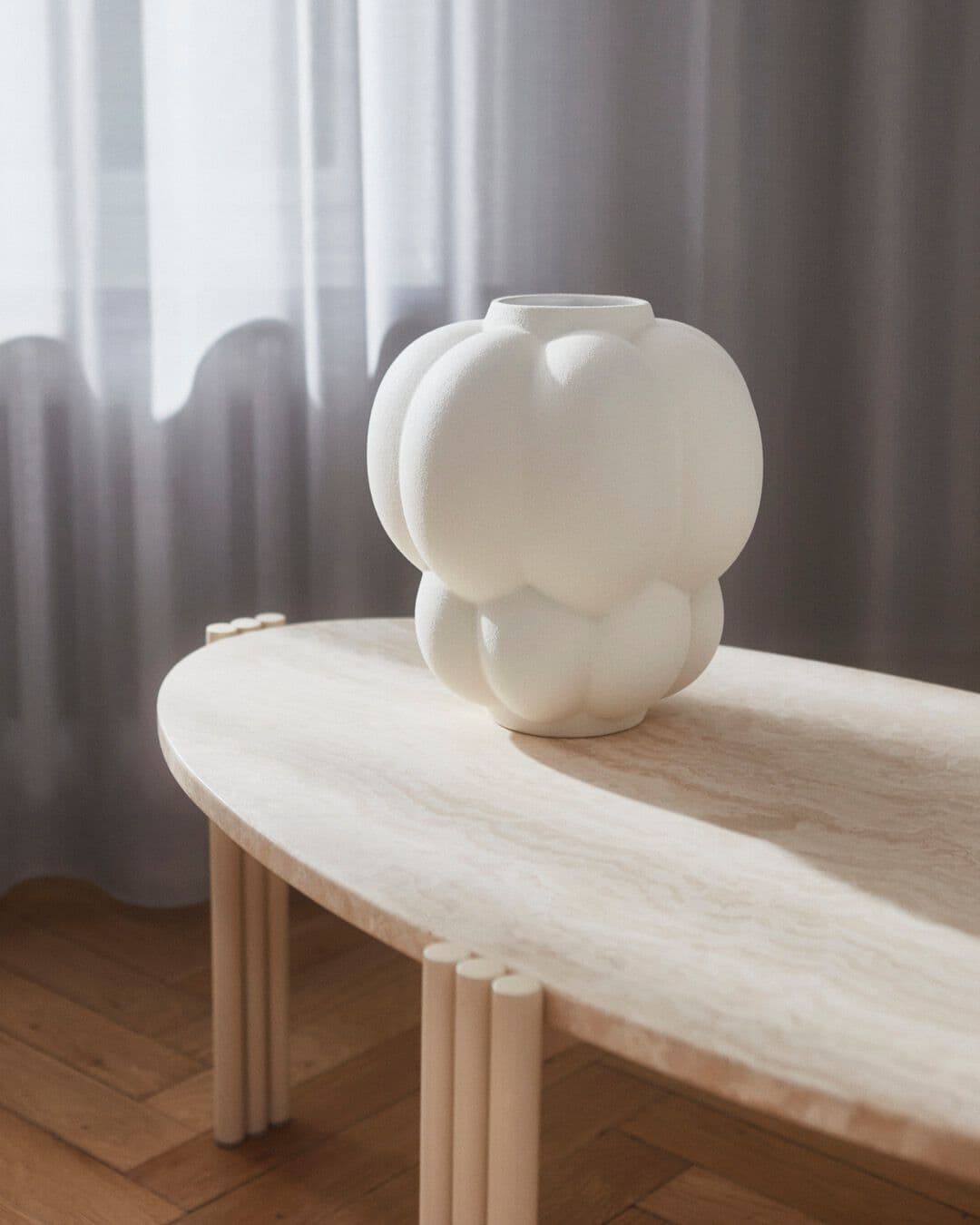 AYTM
UVA
Stoneware vase — 6