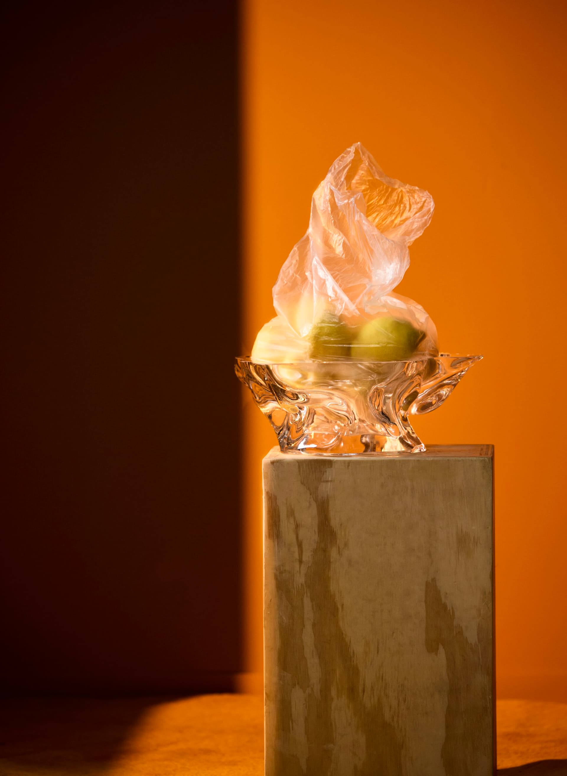 AYTM
VENA
Glass centerpiece — 13