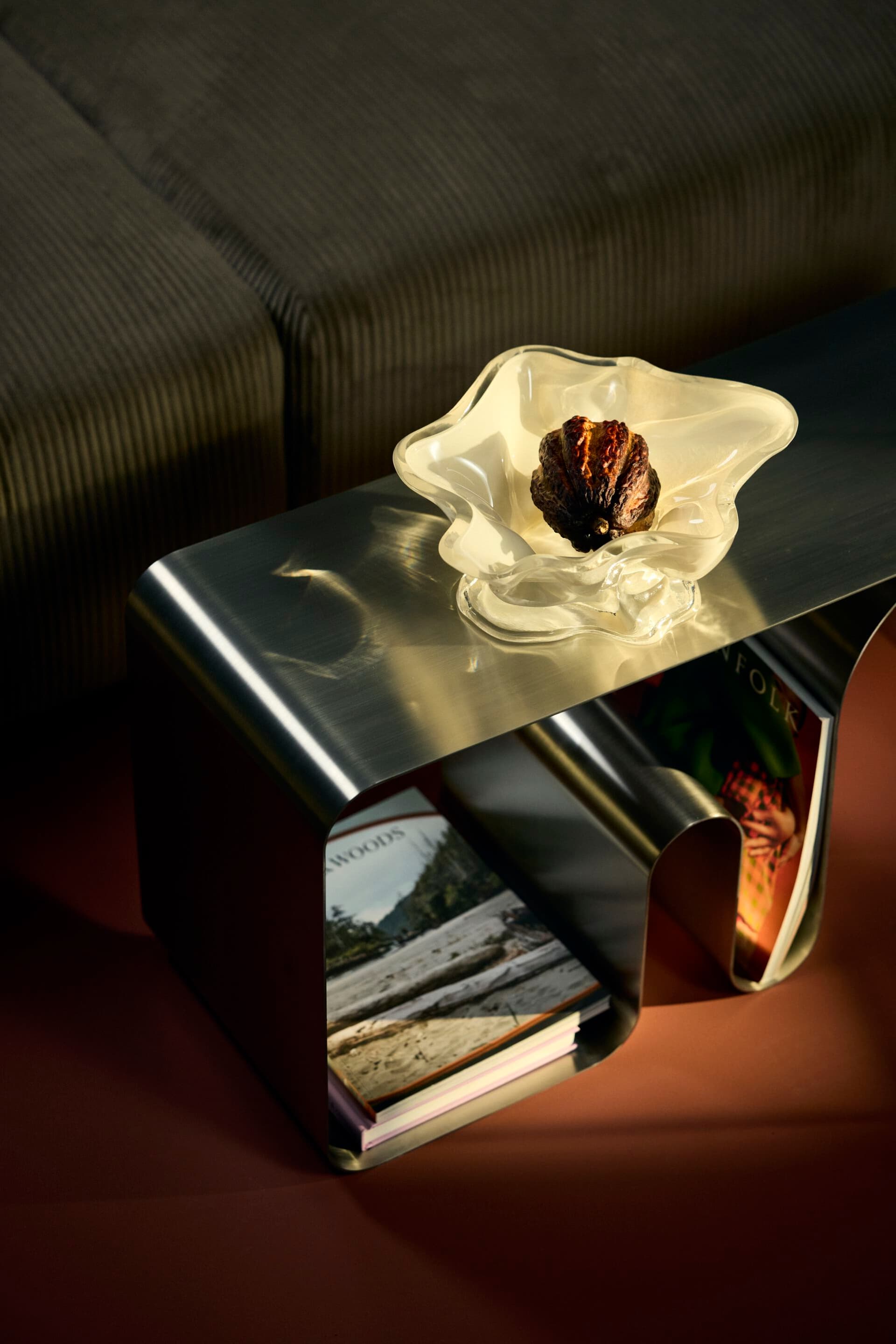 AYTM
VENA
Glass centerpiece — 19