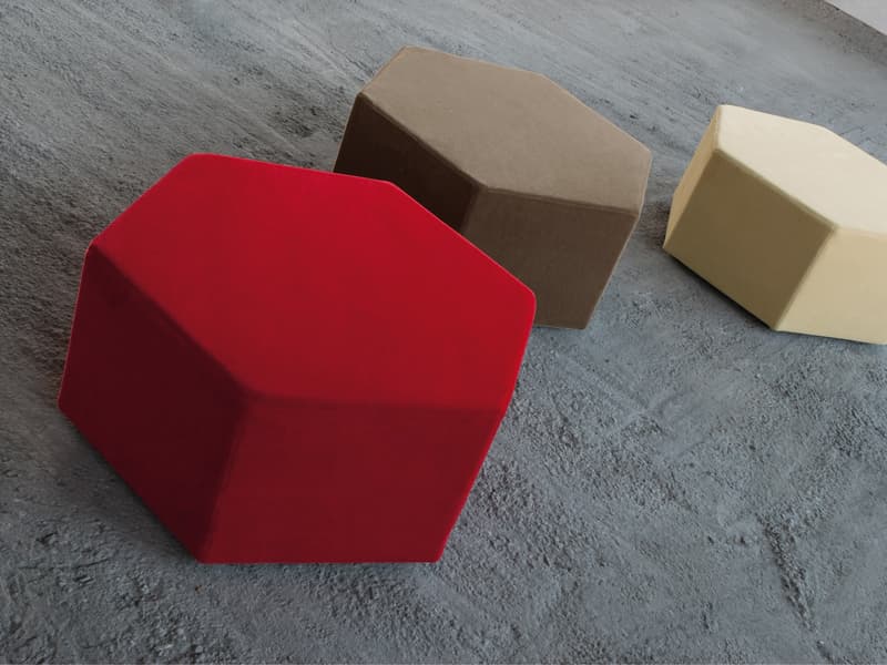 B-LINE
ESA
Fabric pouf — 5