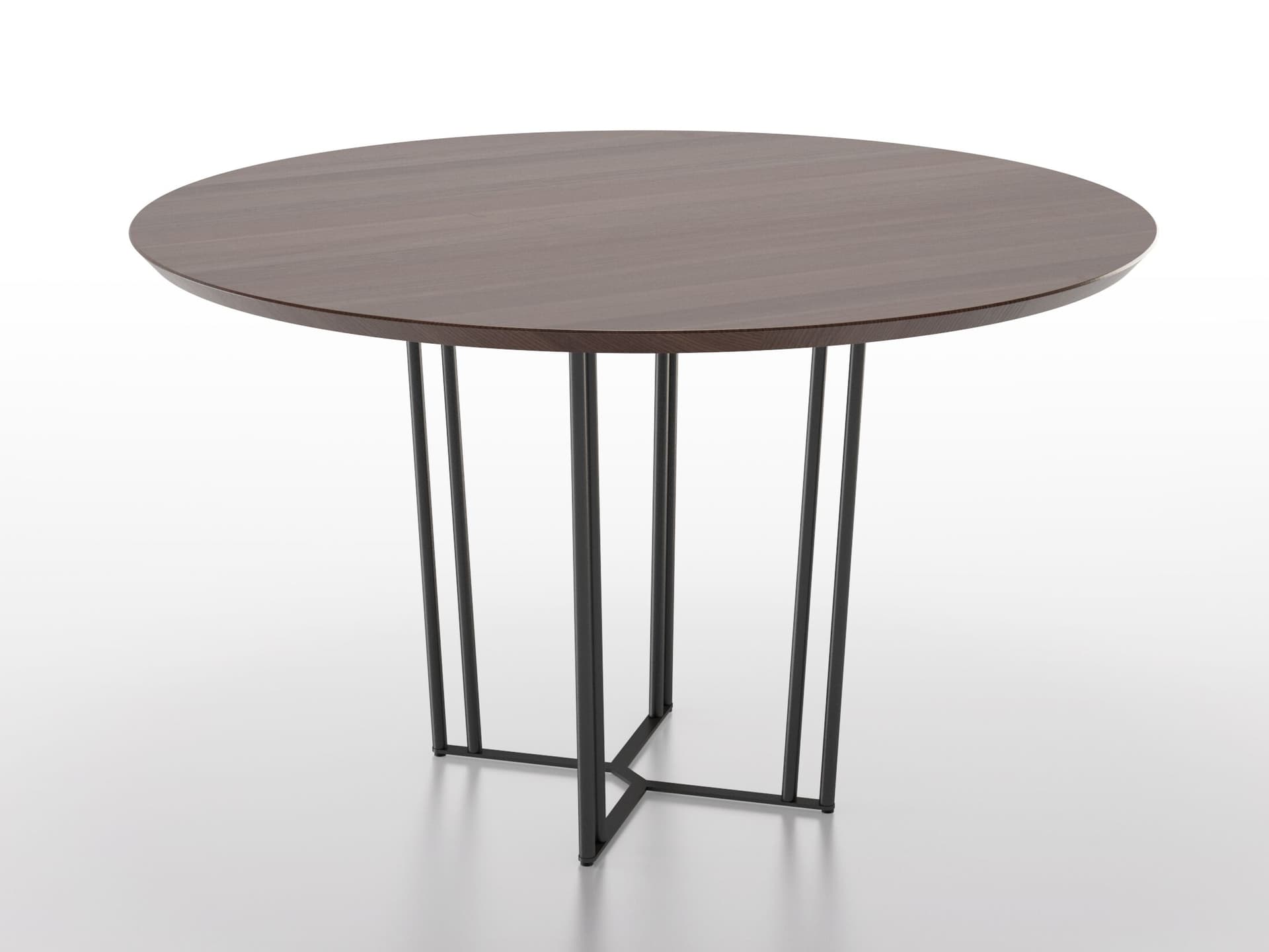 BBB
LORENZO
Round wooden table — 1