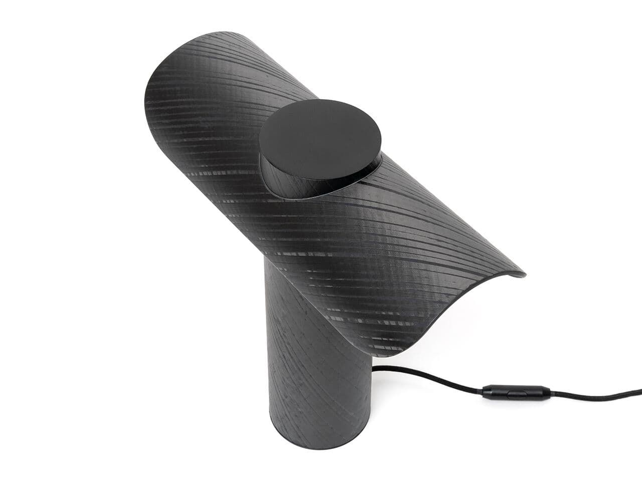 BELULL
T Lamp
Carbon table lamp — 6