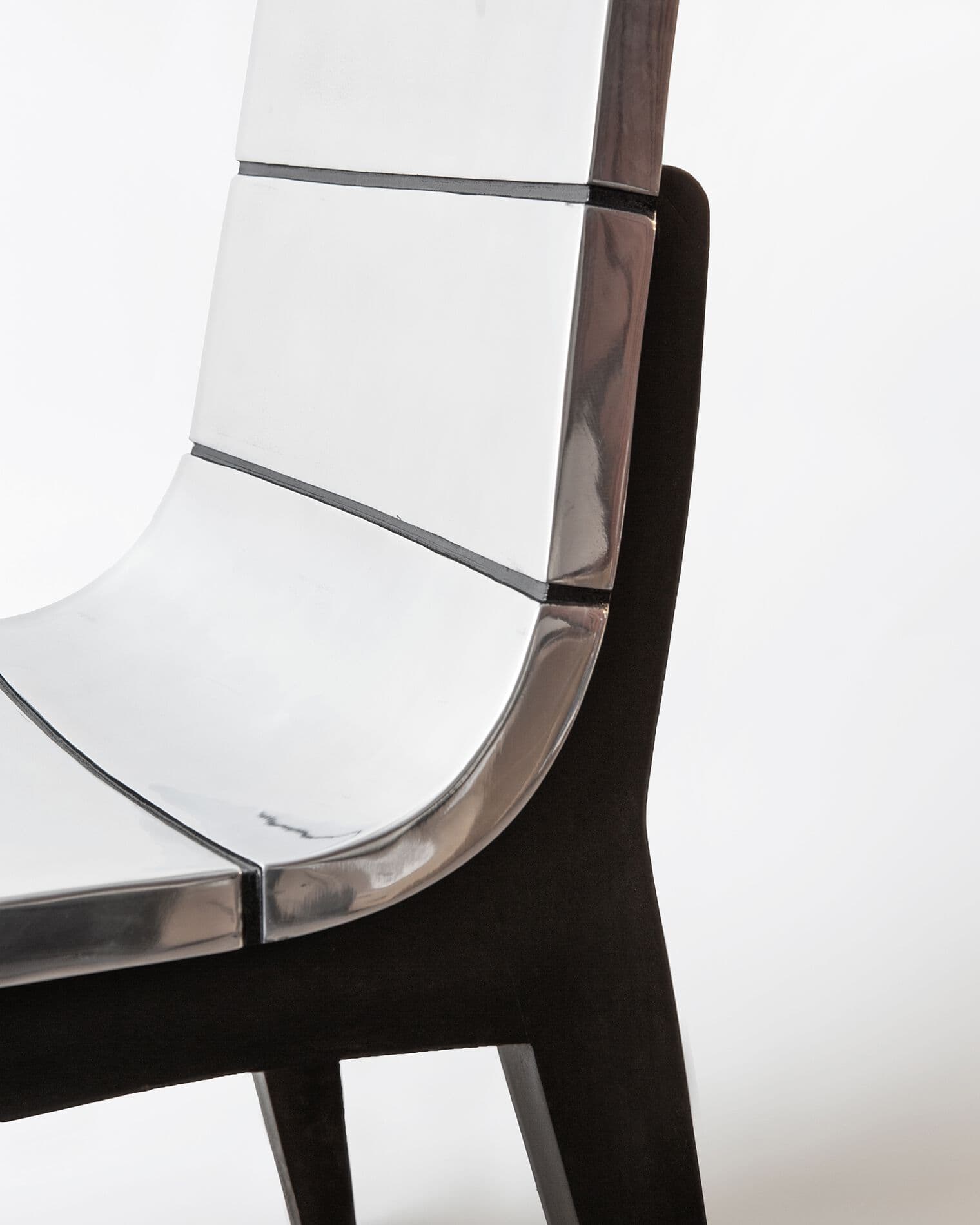 Biobject
SNAKE
Aluminium chair — 2