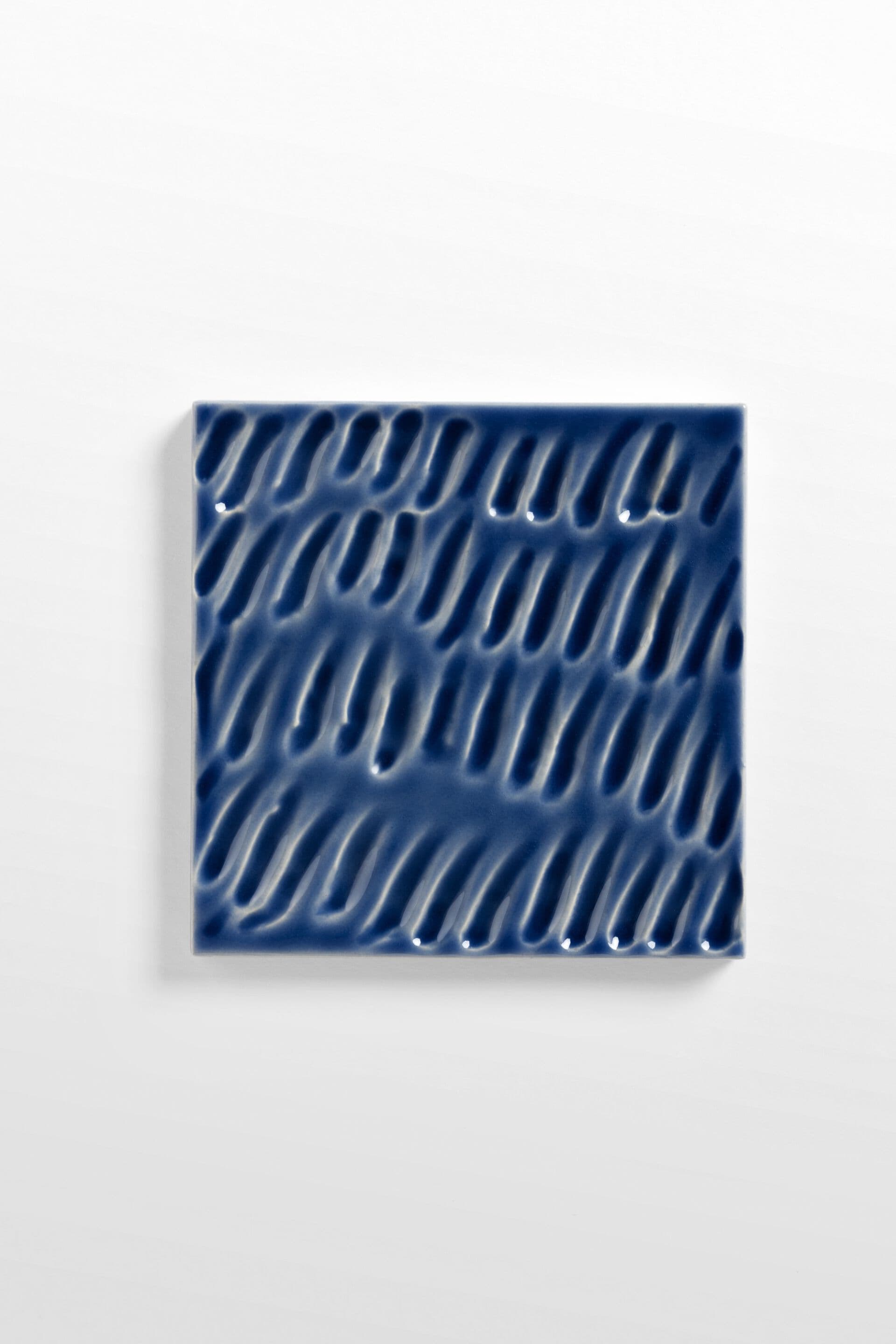 Bosa
IPPO
Ceramic 3D Wall Tile — 17
