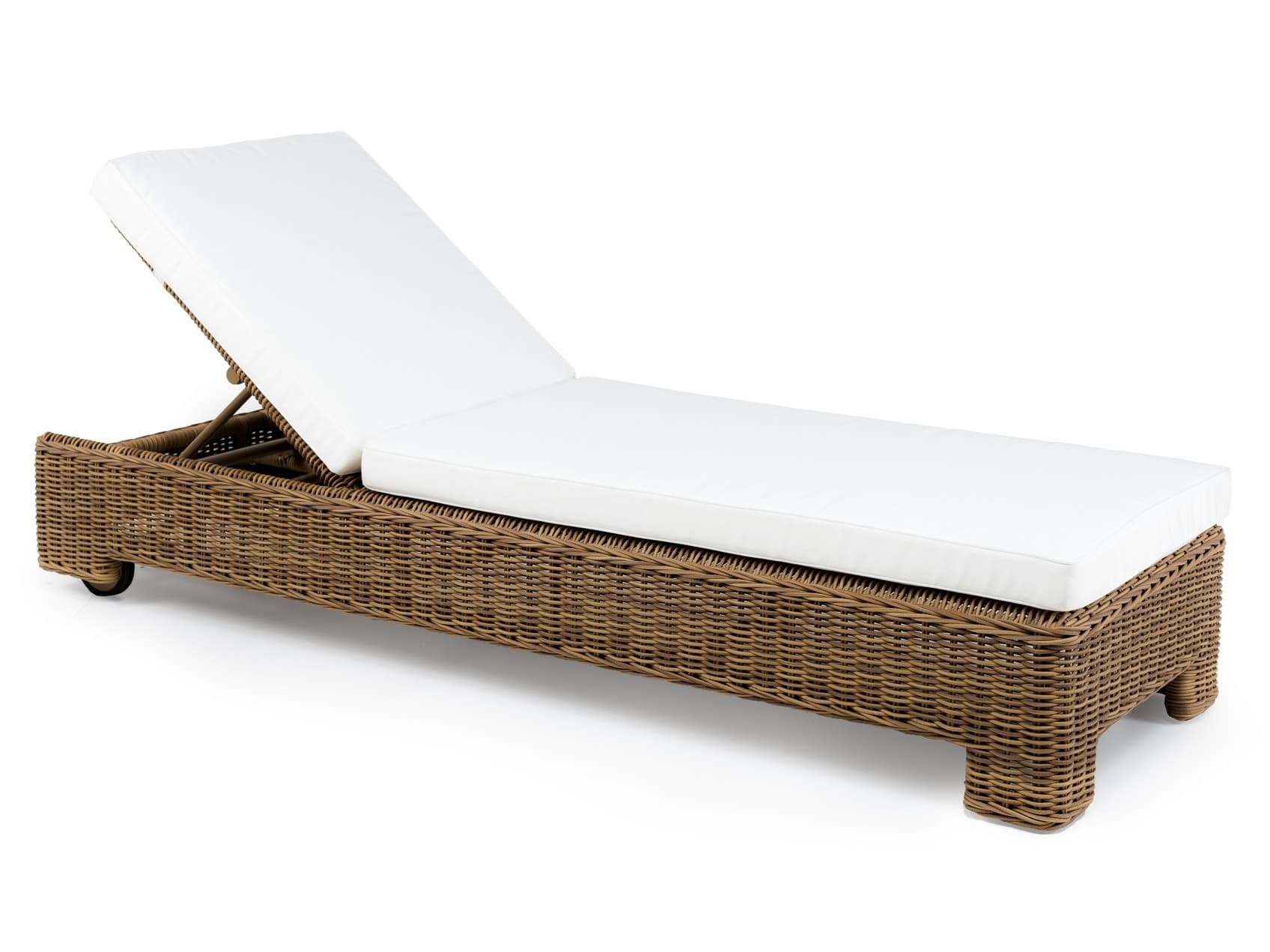 Braid
CLOE
Sun lounger — 1