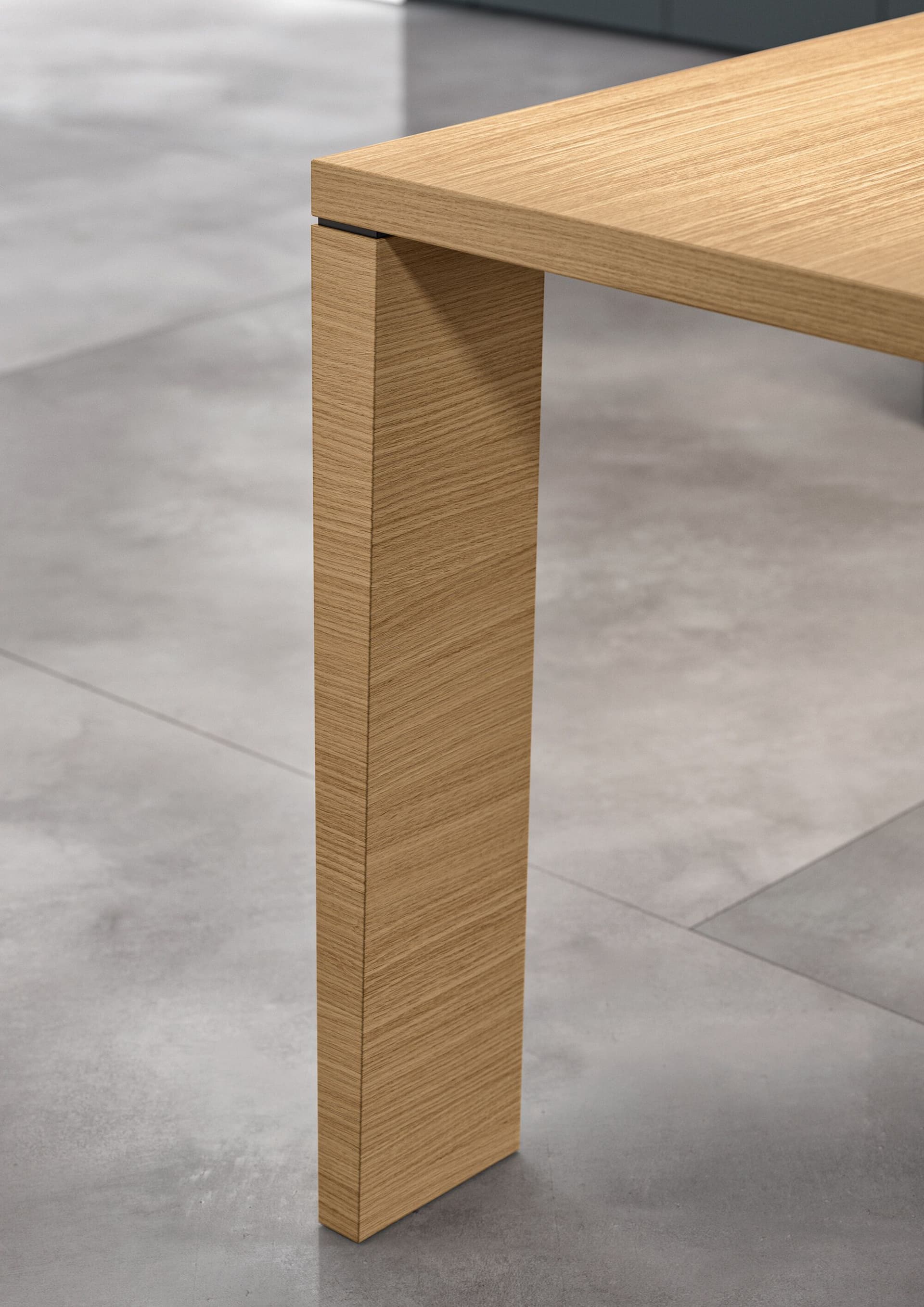 Bralco
SILE 4
Executive desk — 2