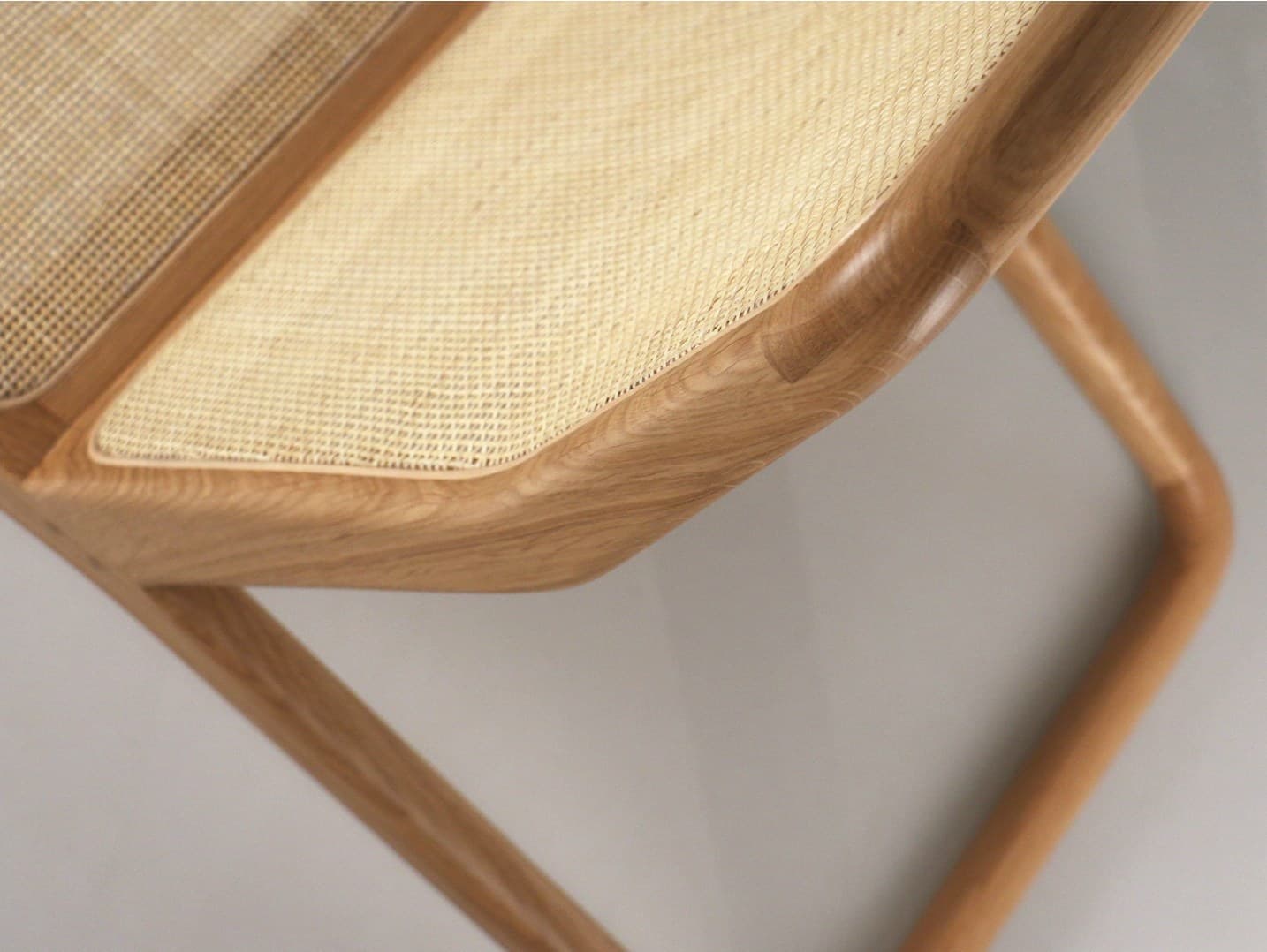 Branca Lisboa
BARCA
Lounge chair — 10
