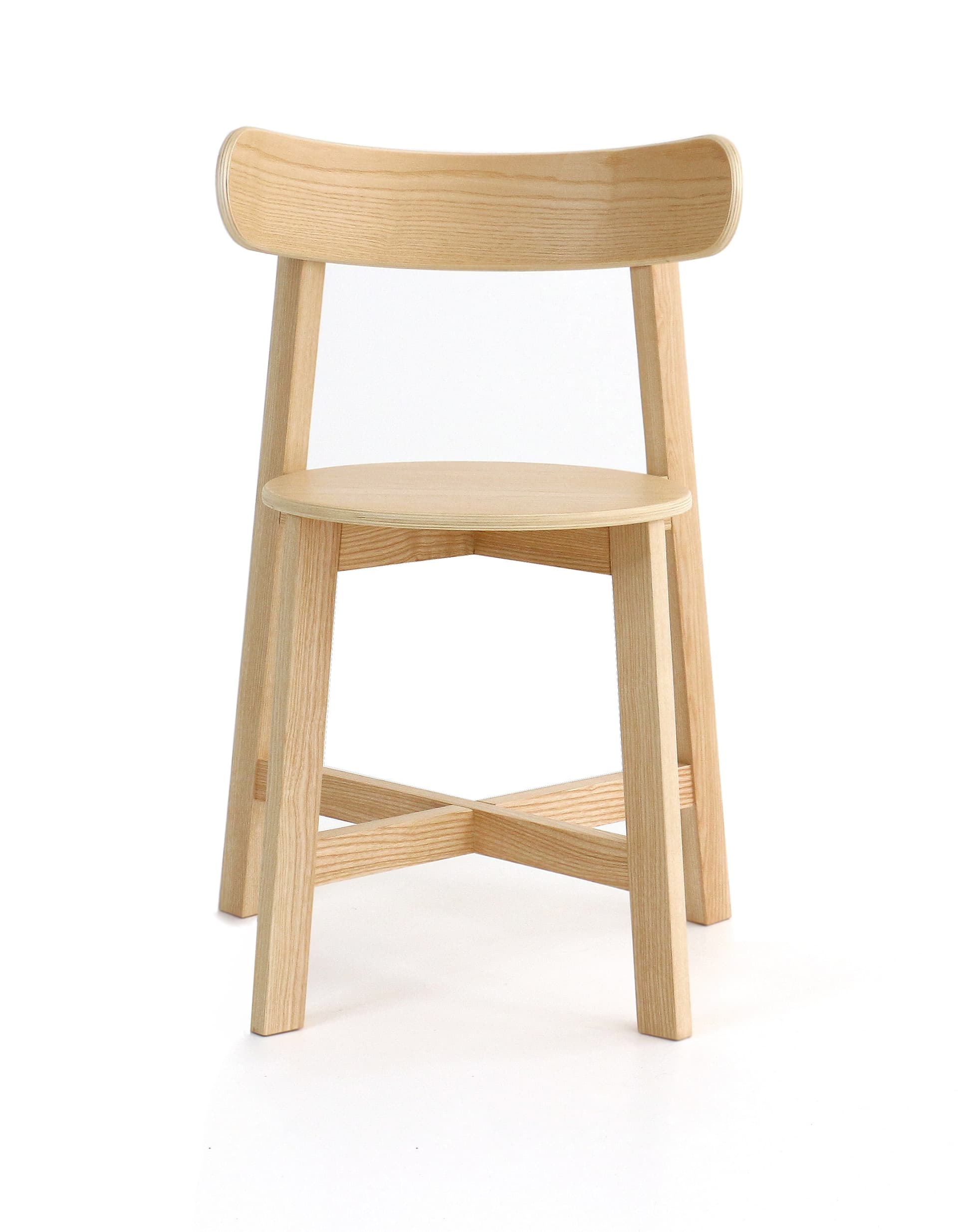 Branca Lisboa
RODA
Ash chair — 14