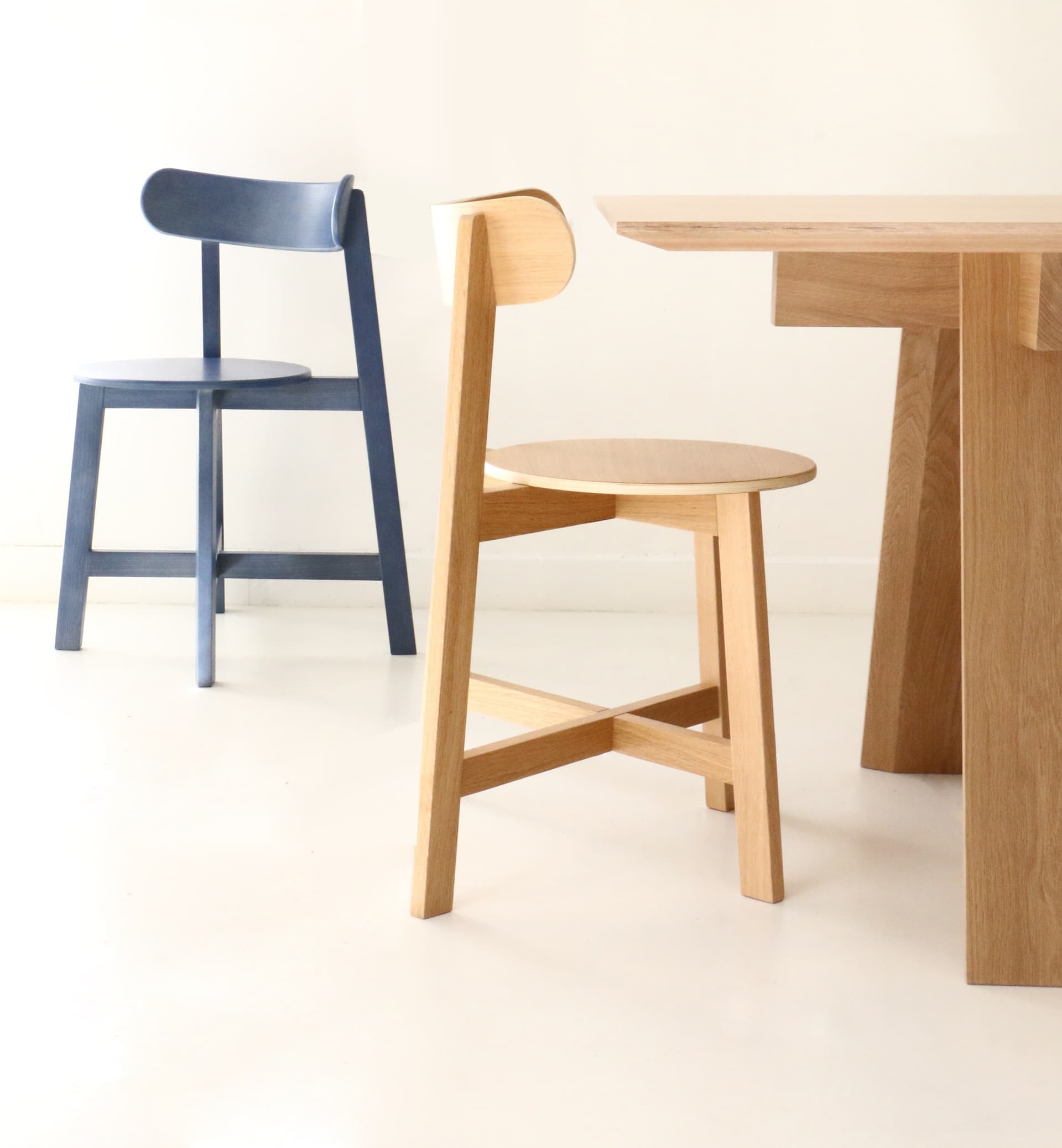 Branca Lisboa
RODA
Ash chair — 6
