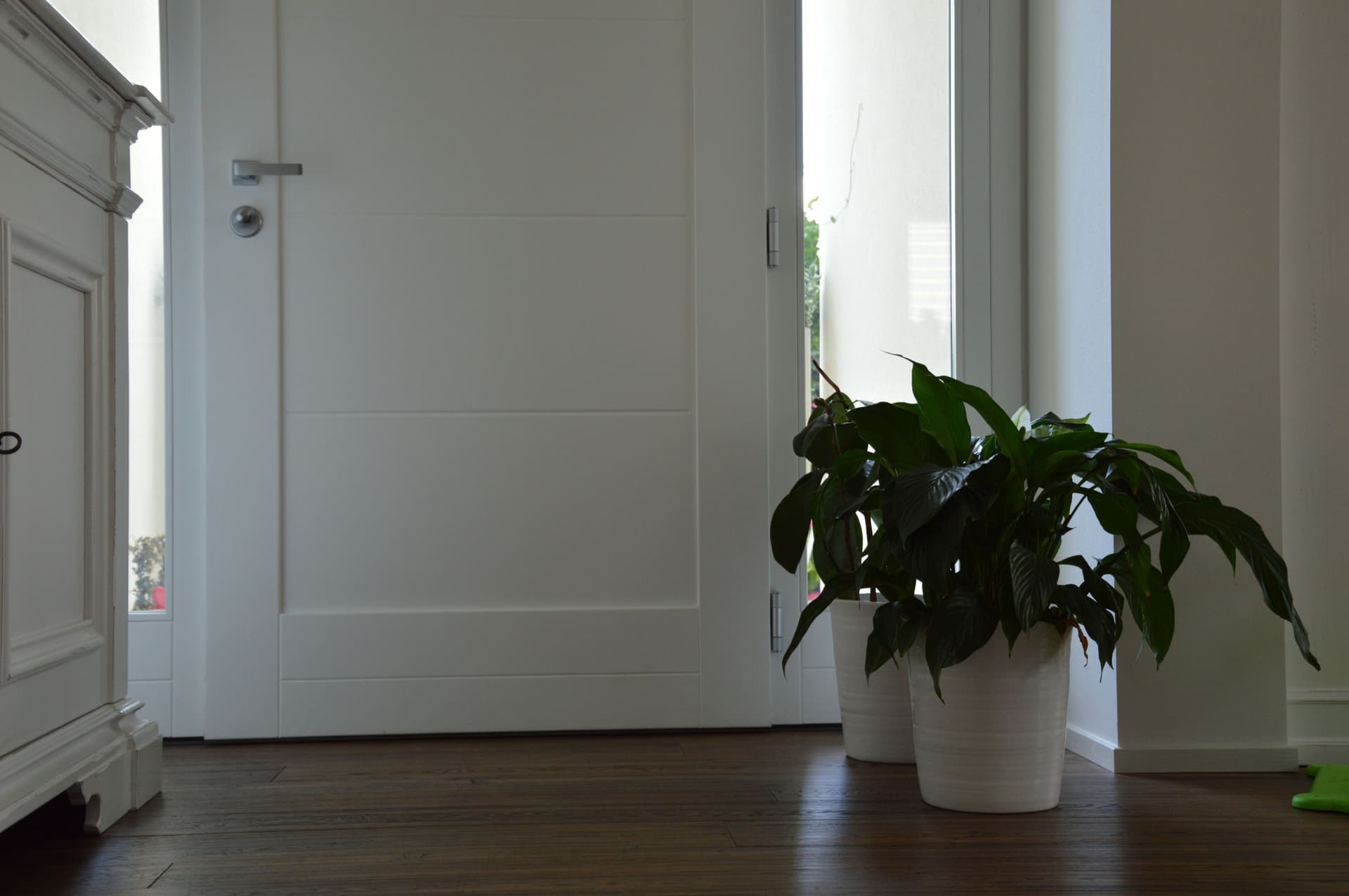 Bussi
Entry door
Entry door — 8