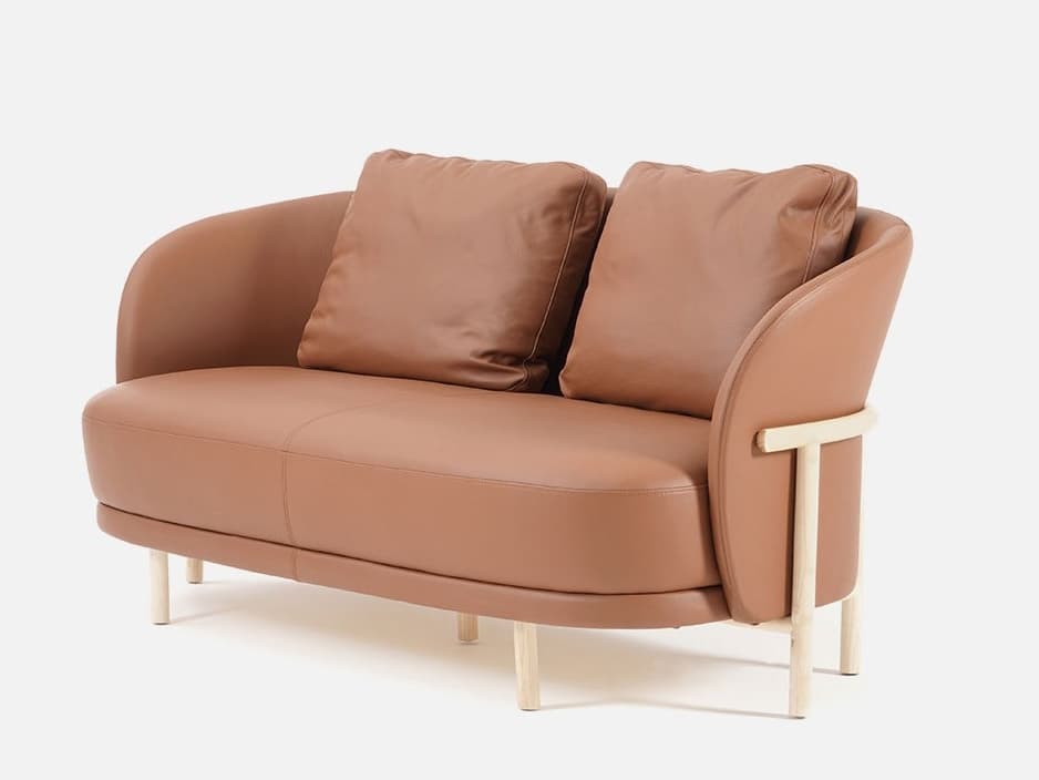 Casa
BONAMICO
2 seater sofa — 3