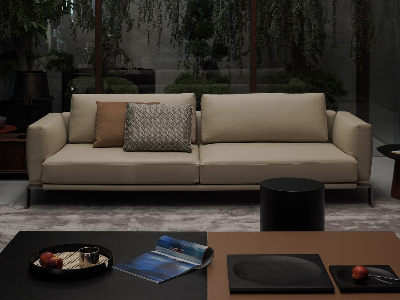 Casa
ITHACA LIGHT
Fabric sofa — 4