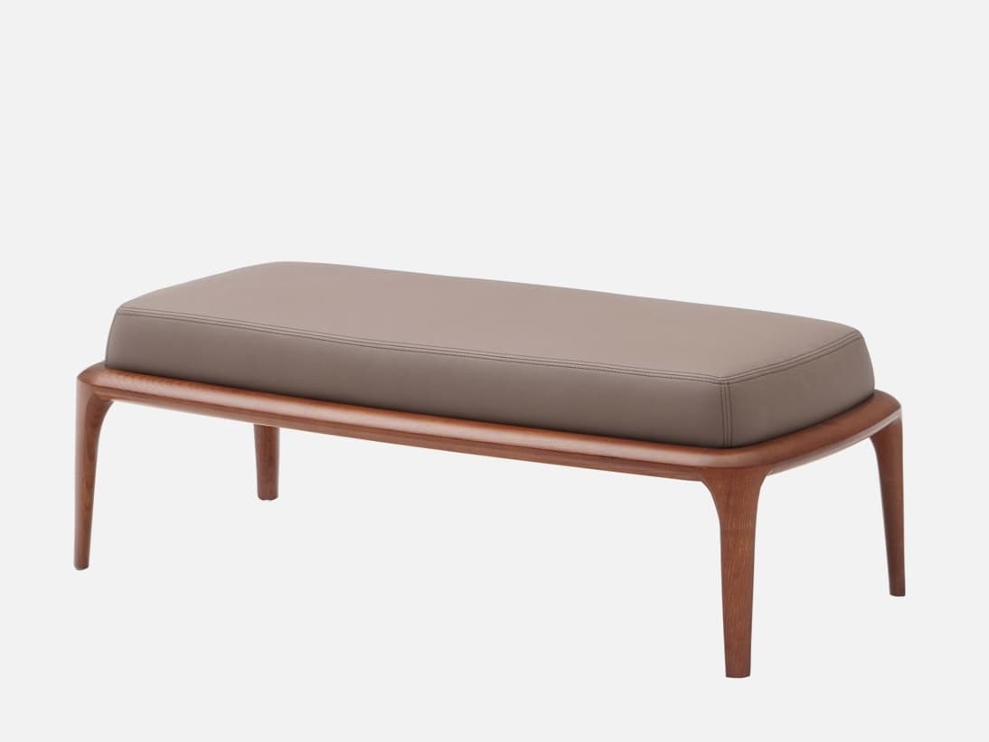 Casa
VIDOR
Upholstered bench