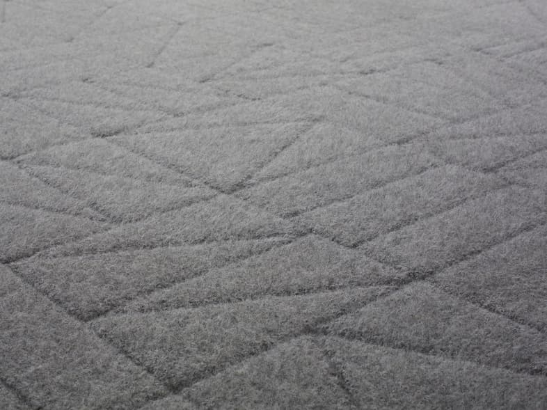 Casalis
PELLO
Custom alpaca rug — 3
