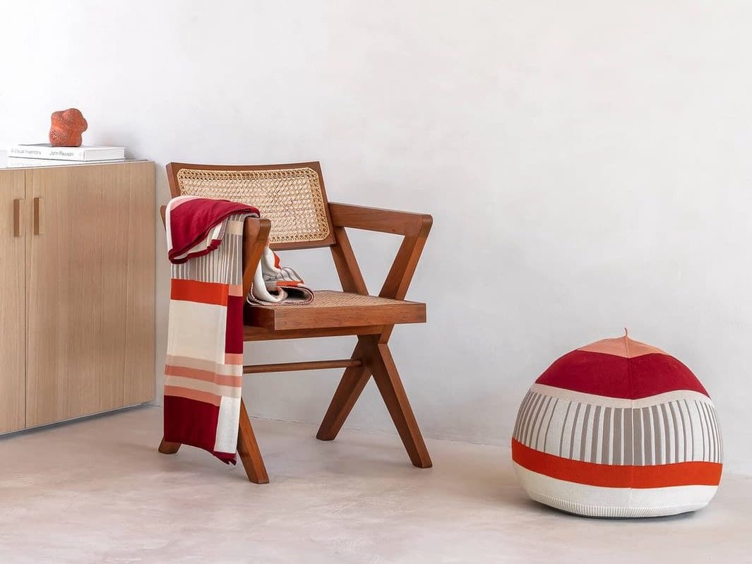 Casalis
VELDEN
Merino wool pouf