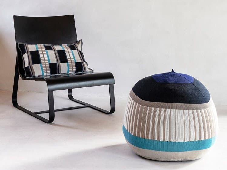 Casalis
VELDEN
Merino wool pouf — 5