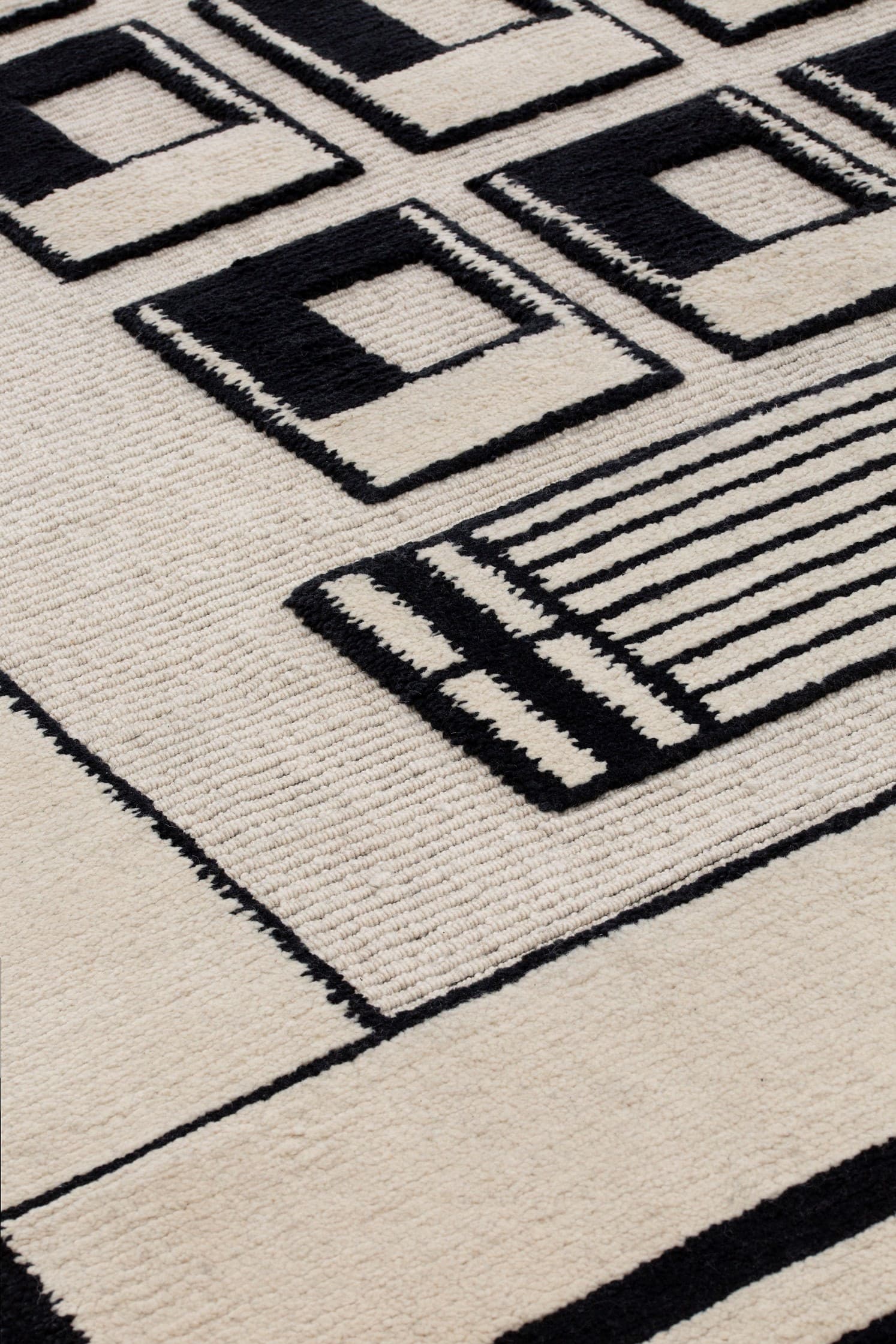 cc-tapis
ZOLOT
Wool rug — 7