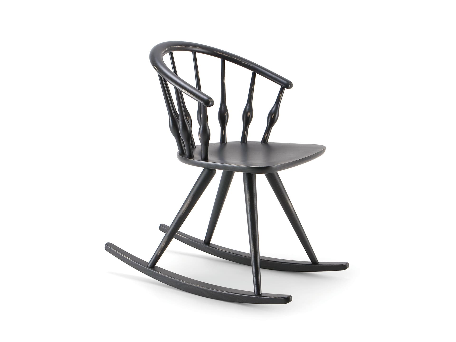 Cizeta
ASTON
Rocking beech chair — 1