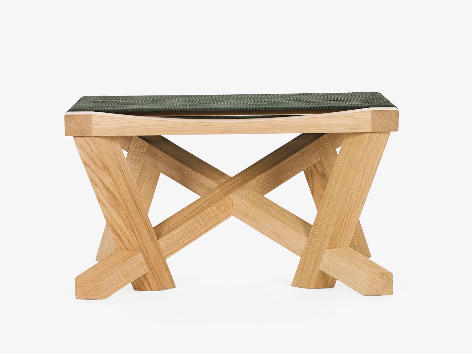 ClassiCon
VOLKSHAUS
Stool — 4