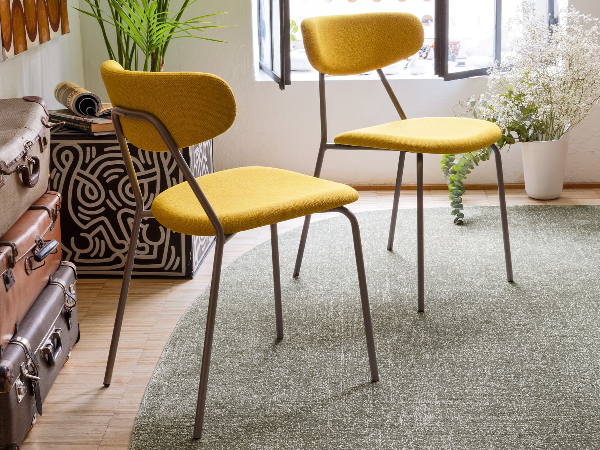 Connubia
LISCA
Fabric chair — 2