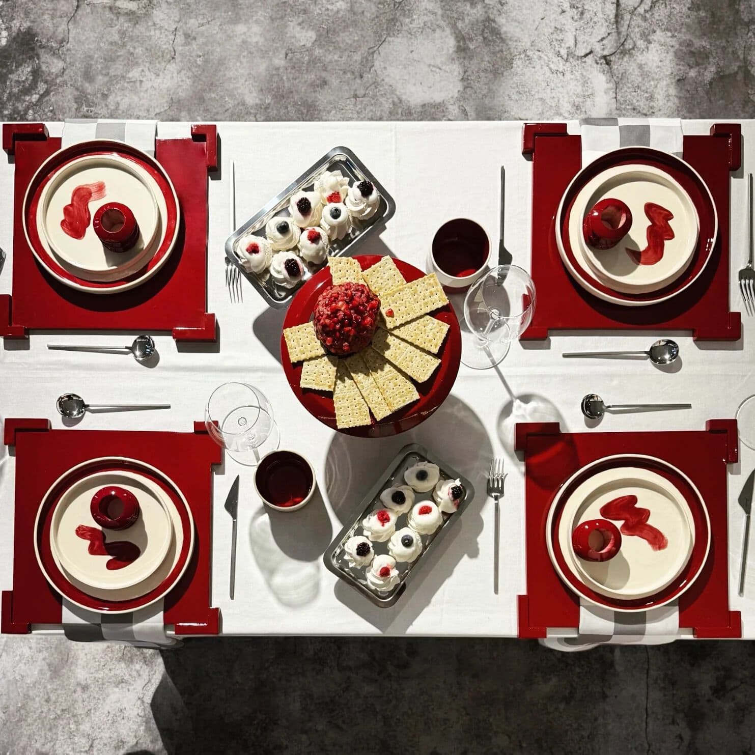 CREANDE
DE STIJL
Tray / plate — 4