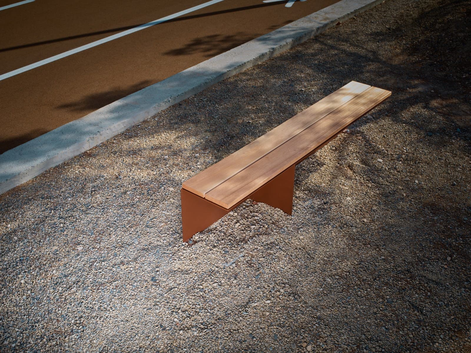 CYRIA
MONSIEUR
Backless bench — 1