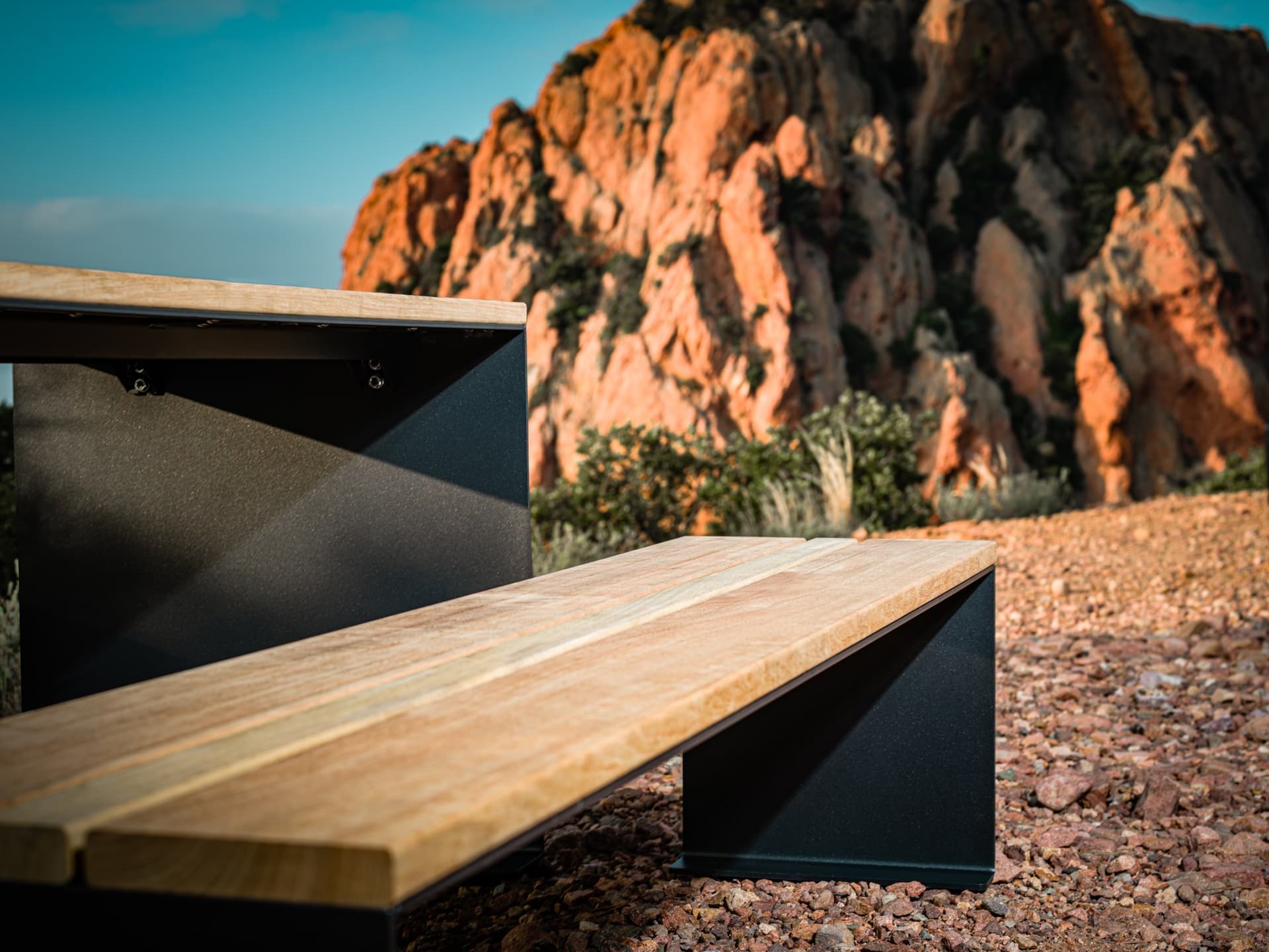 CYRIA
PYSA
Backless bench — 1