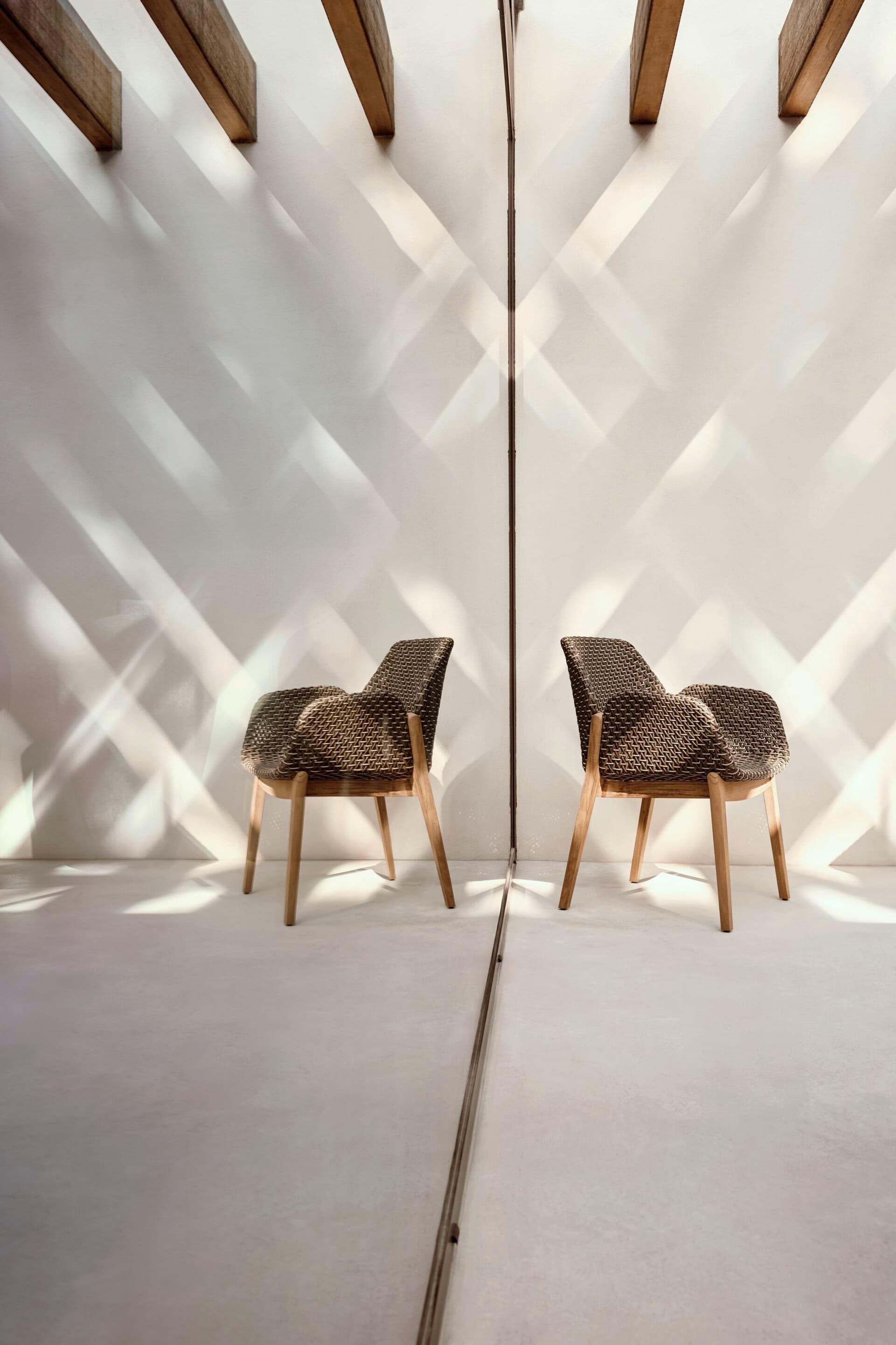 DEDON
CALADIO
Armchair — 12