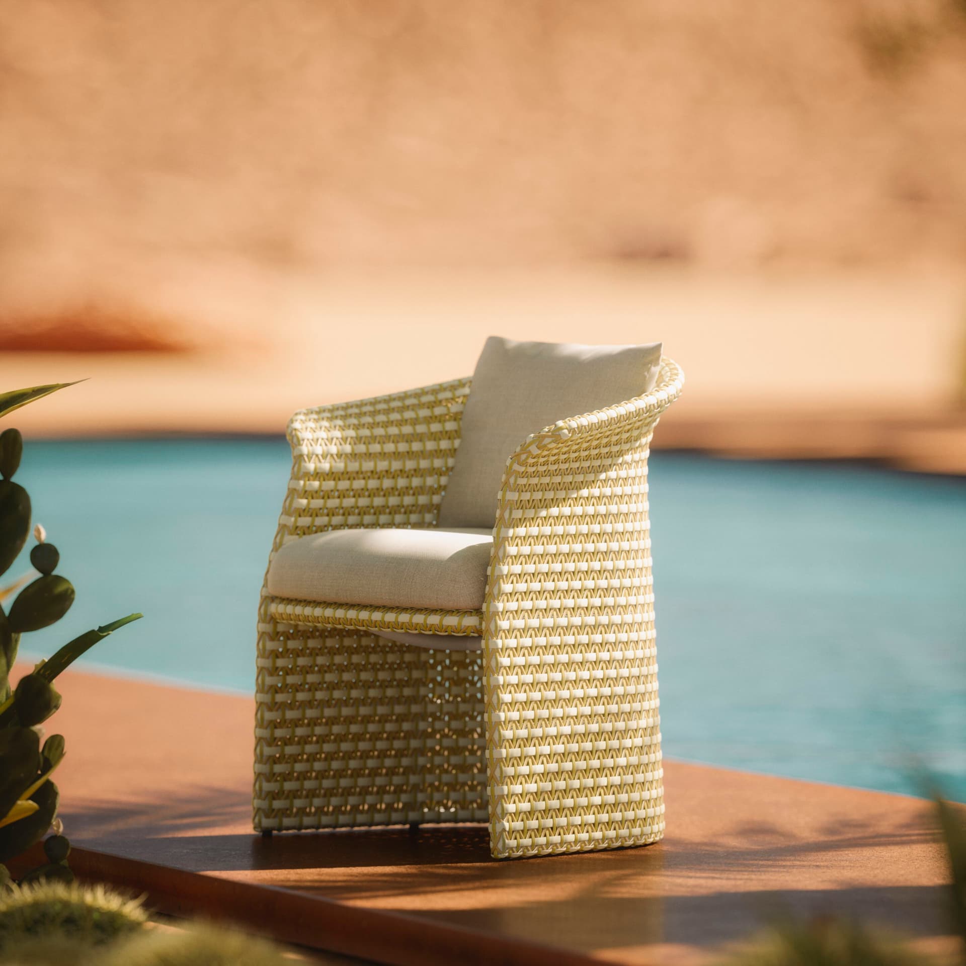 DEDON
FLLAIR
Armchair — 6