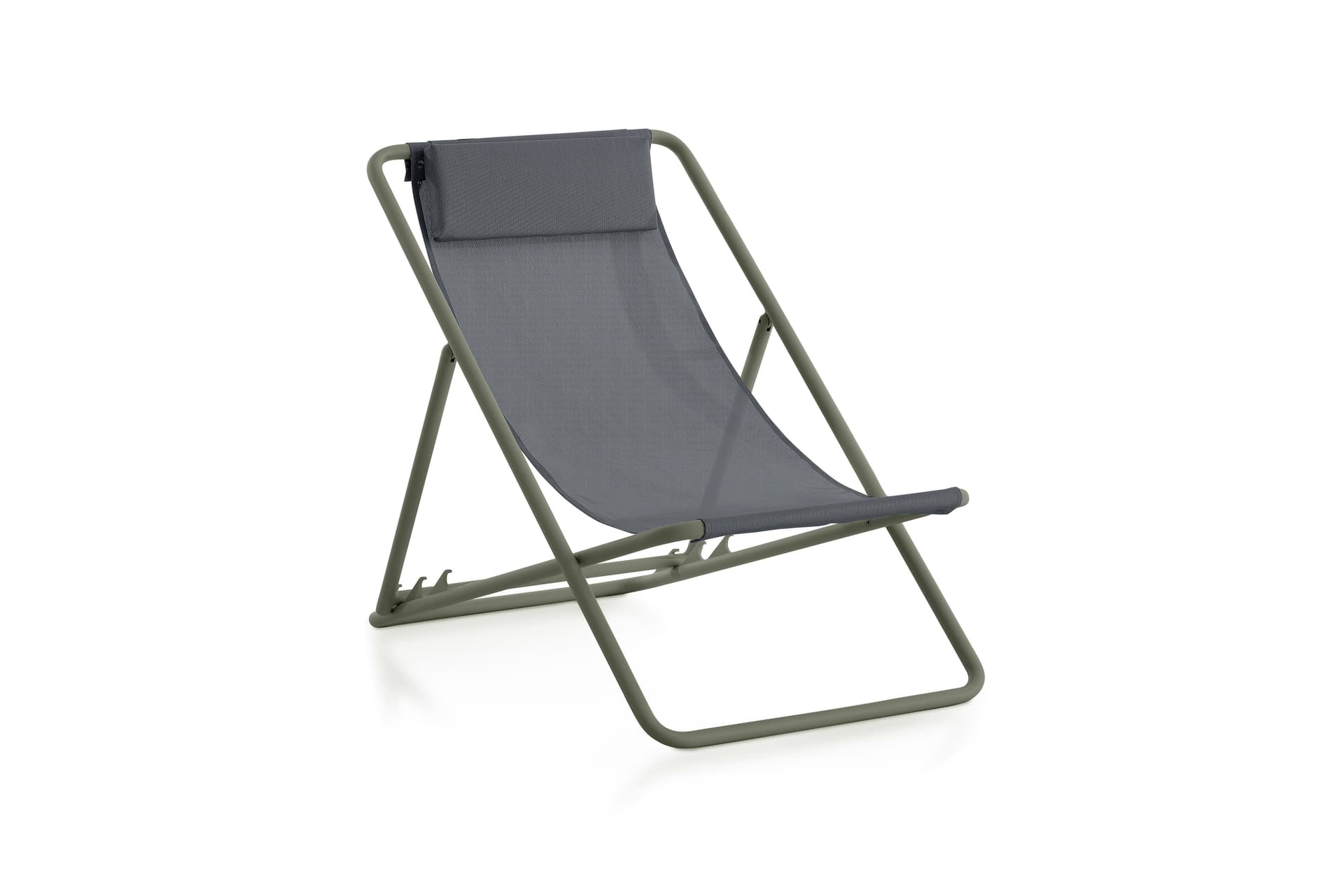 Diabla
TRIP
Folding deck chair — 31