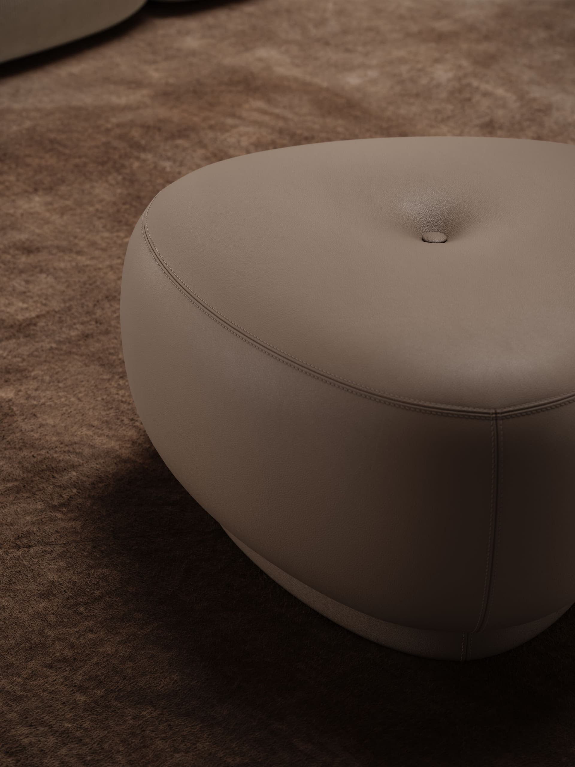 Domkapa
JULES
Leather pouf — 17
