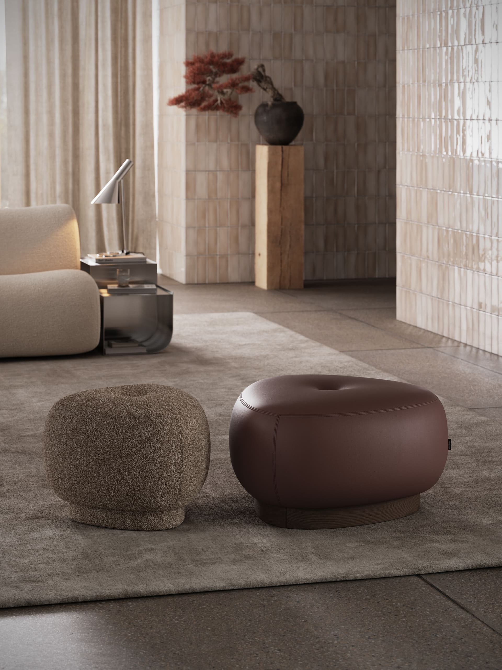 Domkapa
JULES
Leather pouf — 18
