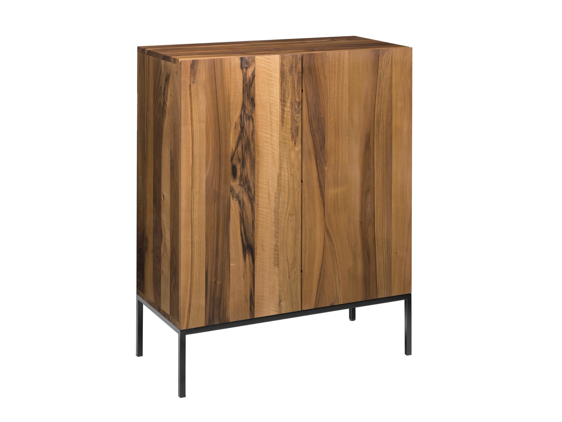 E15
FARIBA
Wooden sideboard — 1