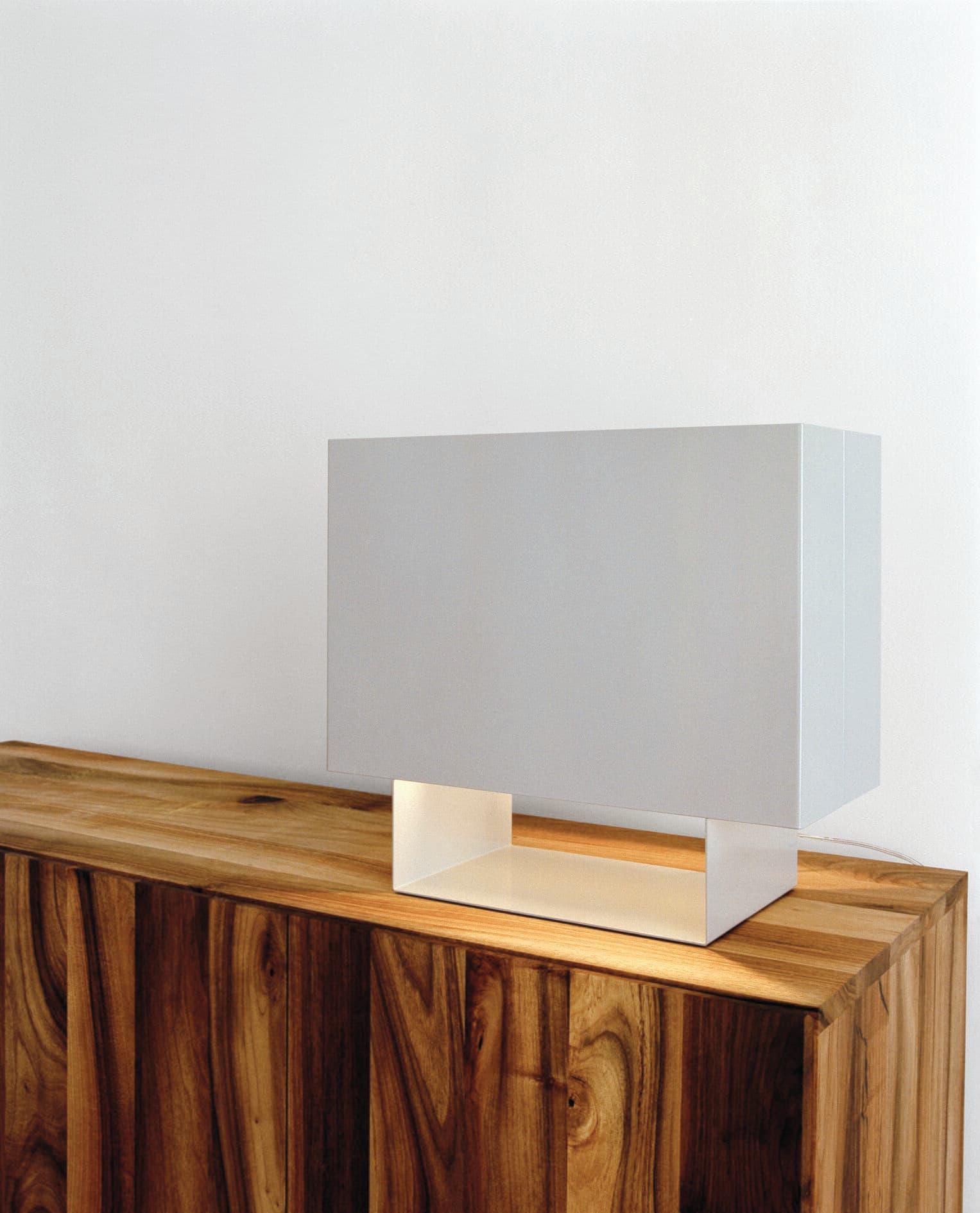 E15
FARIBA
Wooden sideboard — 4