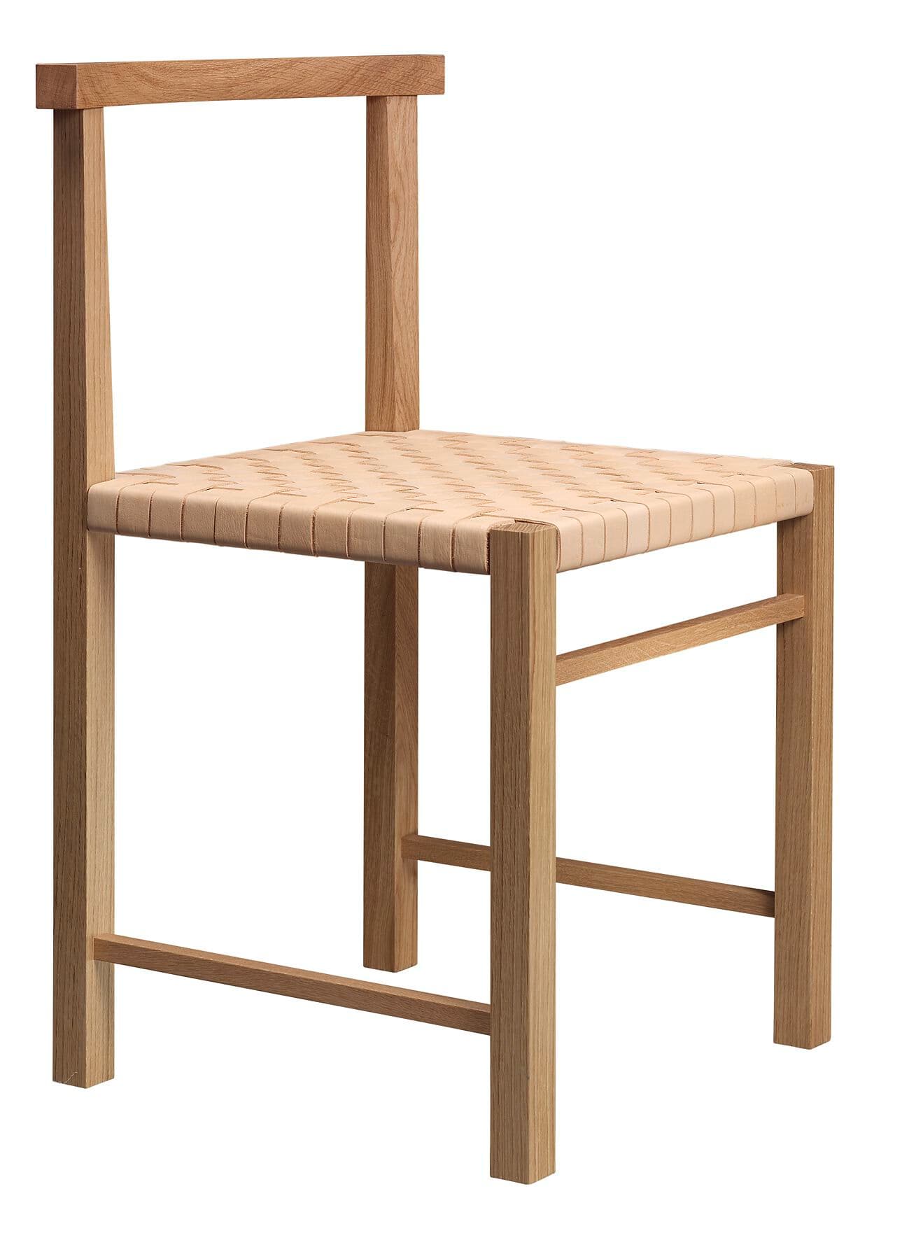 E15
KARNAK
Wooden chair — 2